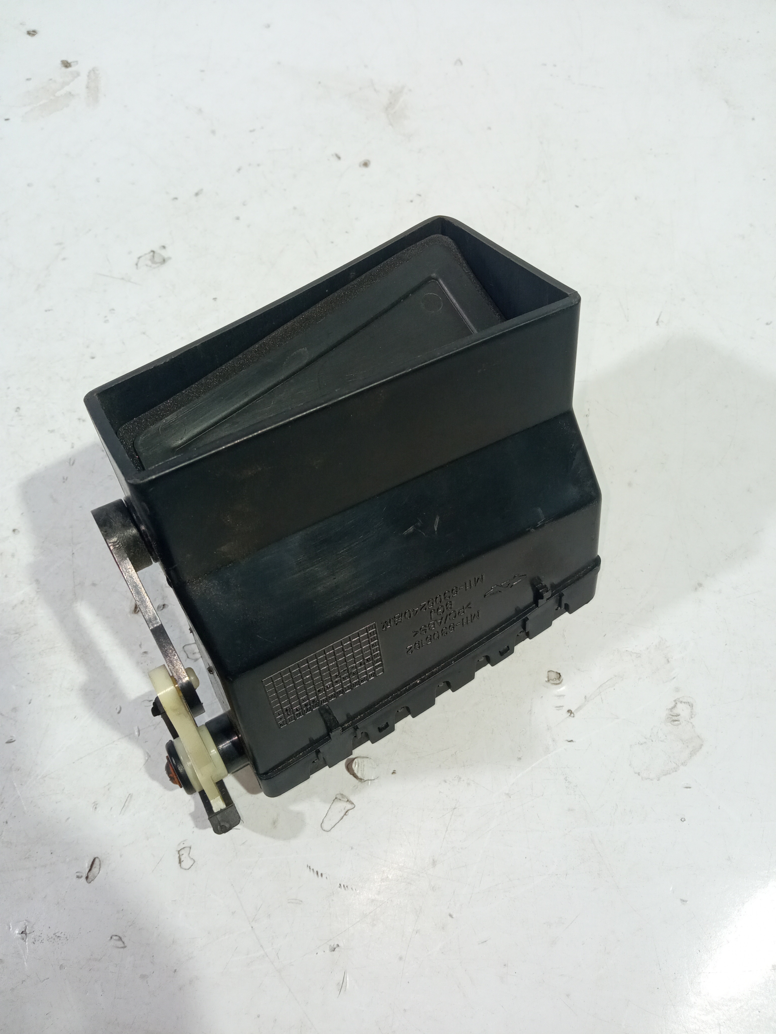 Difusor De Ar Direito Central Chery Cielo 2010 2011 2012 3