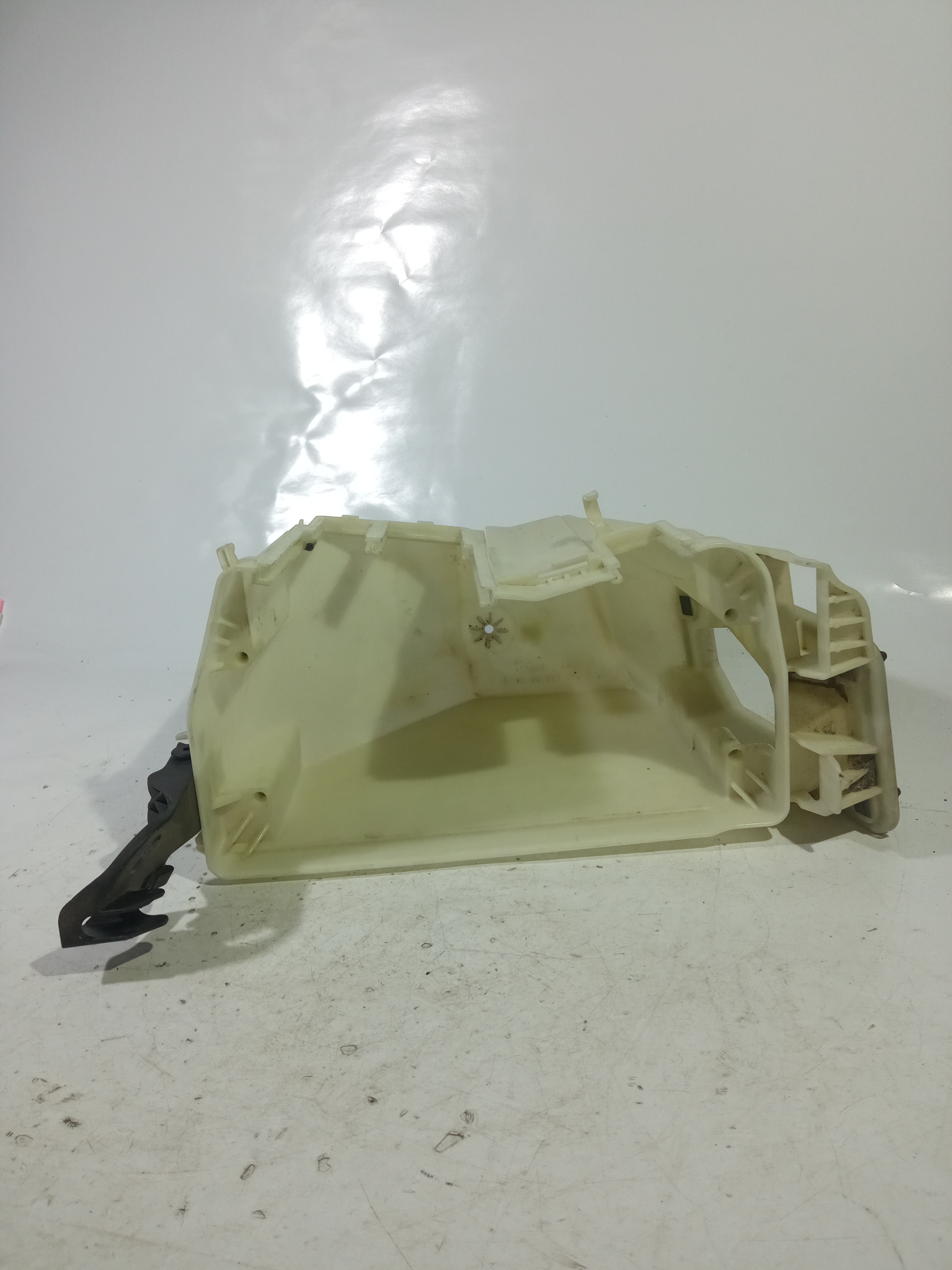 Suporte Caixa De Fusíveis Mercedes E350 09 A 13 Original 3