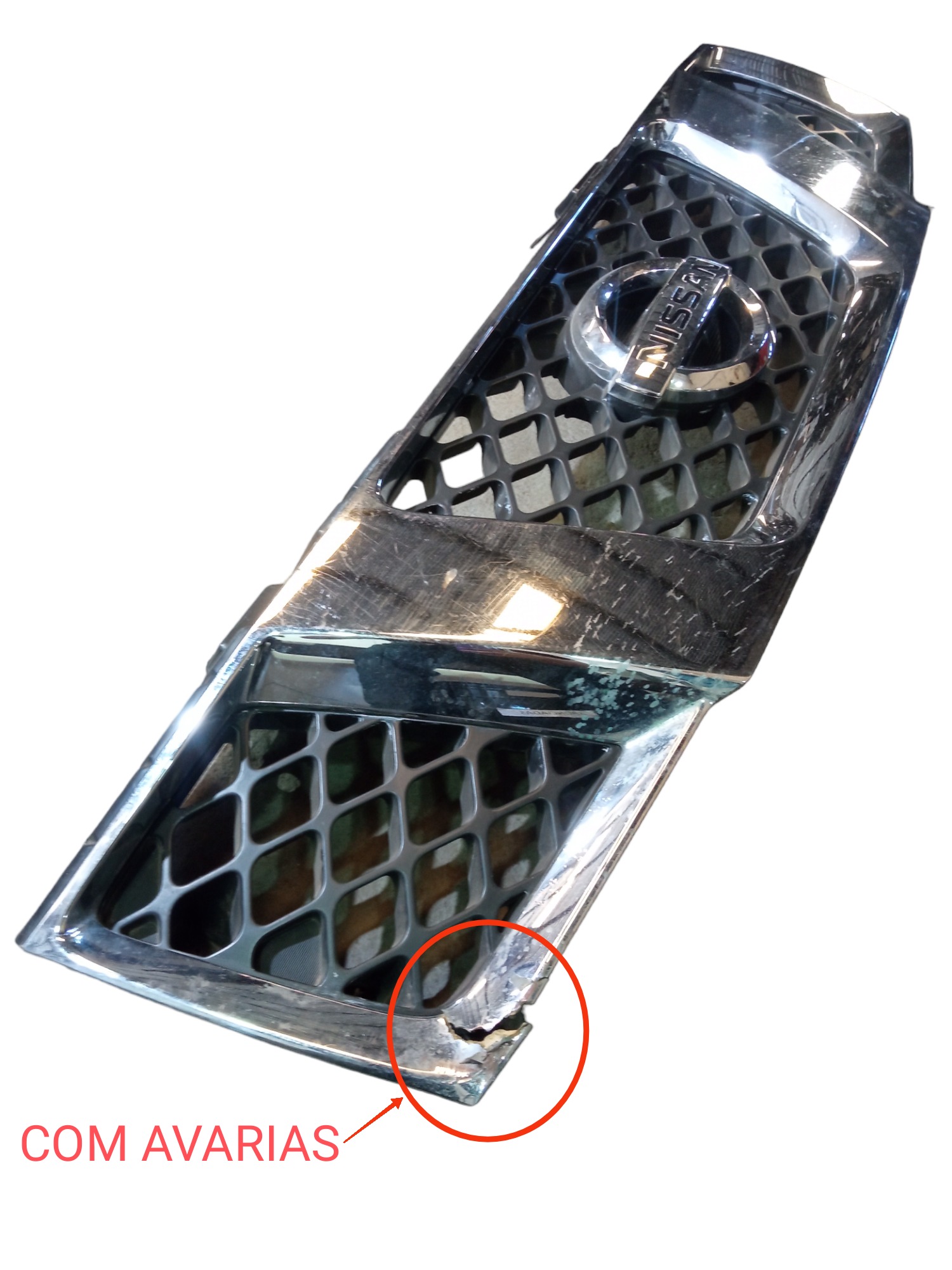 Moldura Grade Dianteira Nissan Frontier 2008 2012  Usada Cromado 2