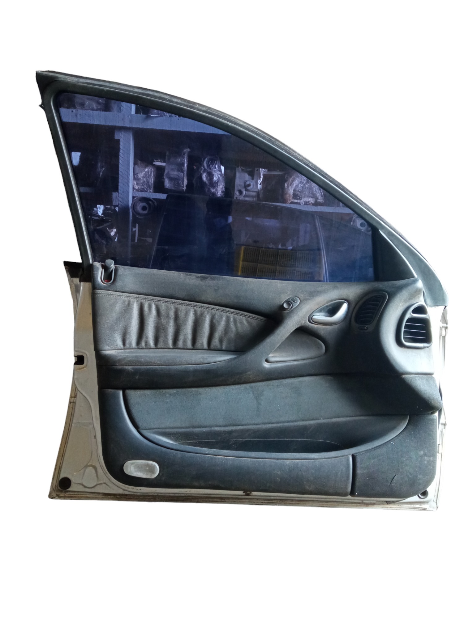 Porta Dianteira Esquerda Gm Omega Fittipaldi 2002 2003 2004  Dianteira Esquerda Prata 4