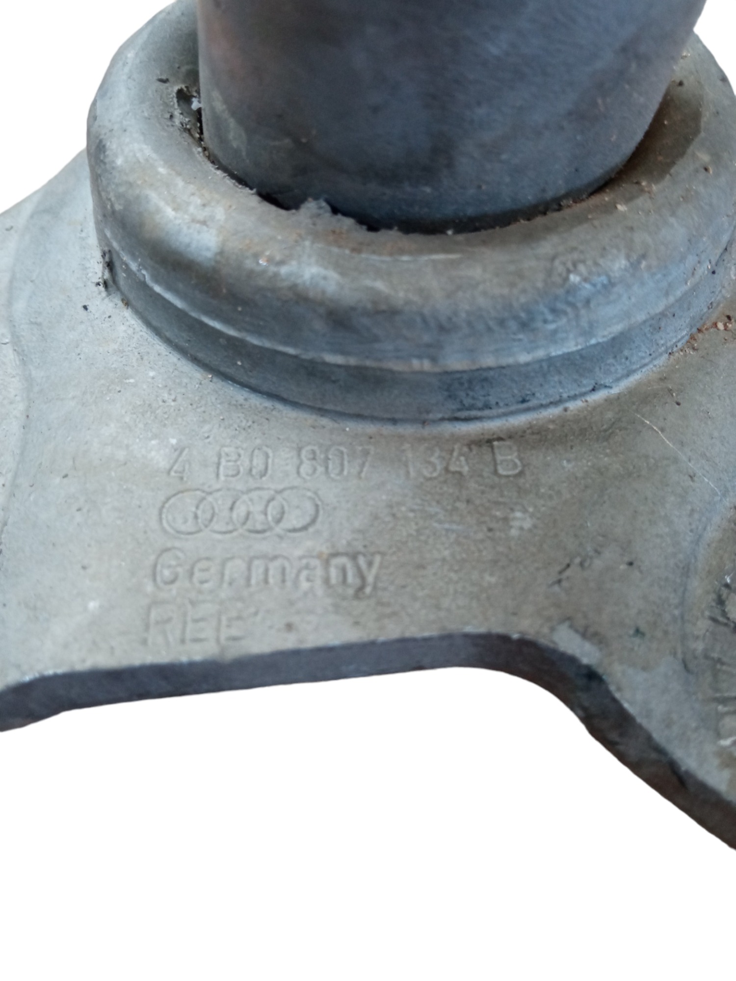 Suporte Da Alma Diant/direita C/avaria Original Audi A6 2000 5