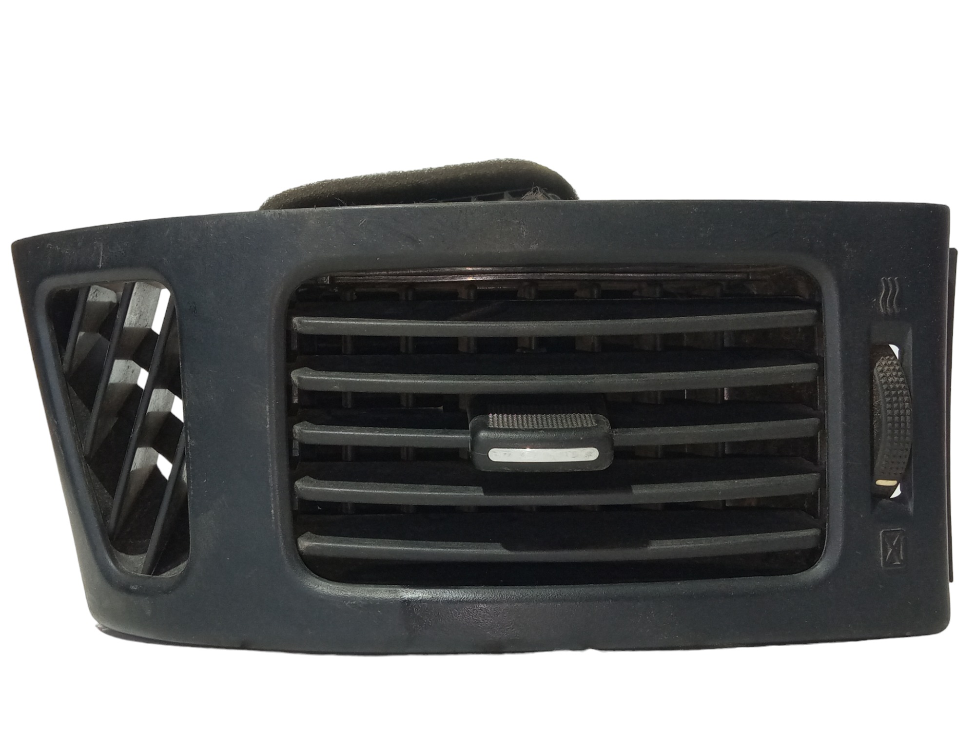 Moldura Difusor Ar Lateral Esquerdo Painel Hyundai I30 2010