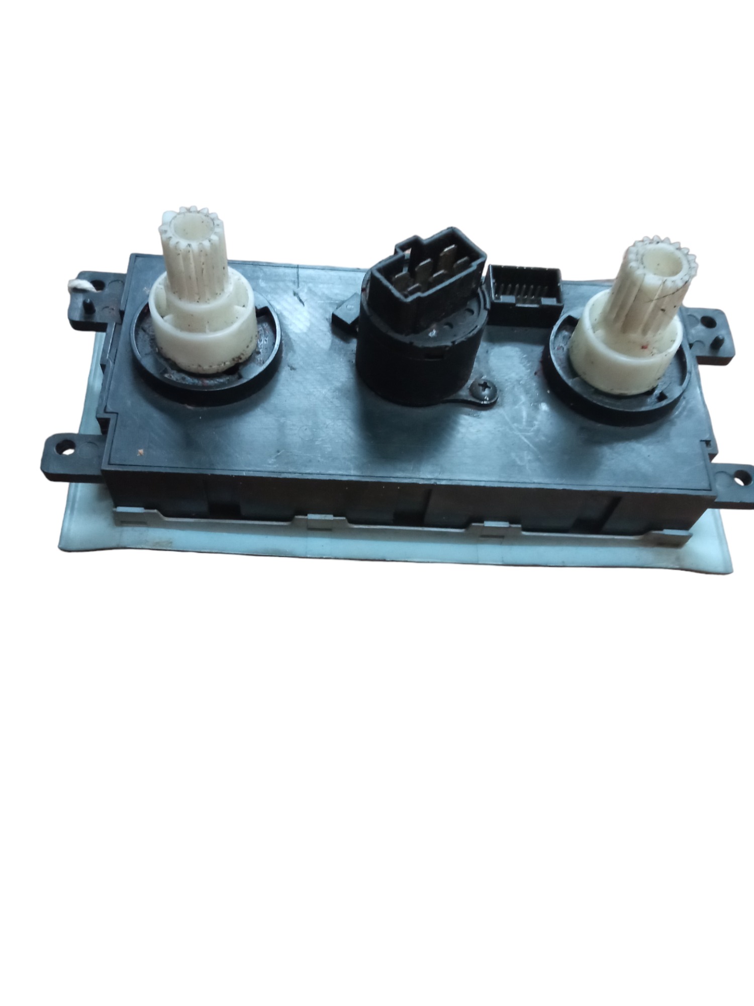 Comando Ar Condicionado Chery Face 2010/2013 M.v 4