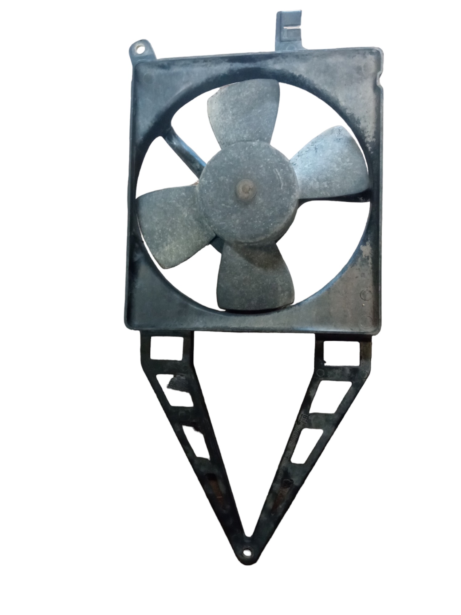 Defletor Com Ventoinha Chevrolet Corsa 2000 3