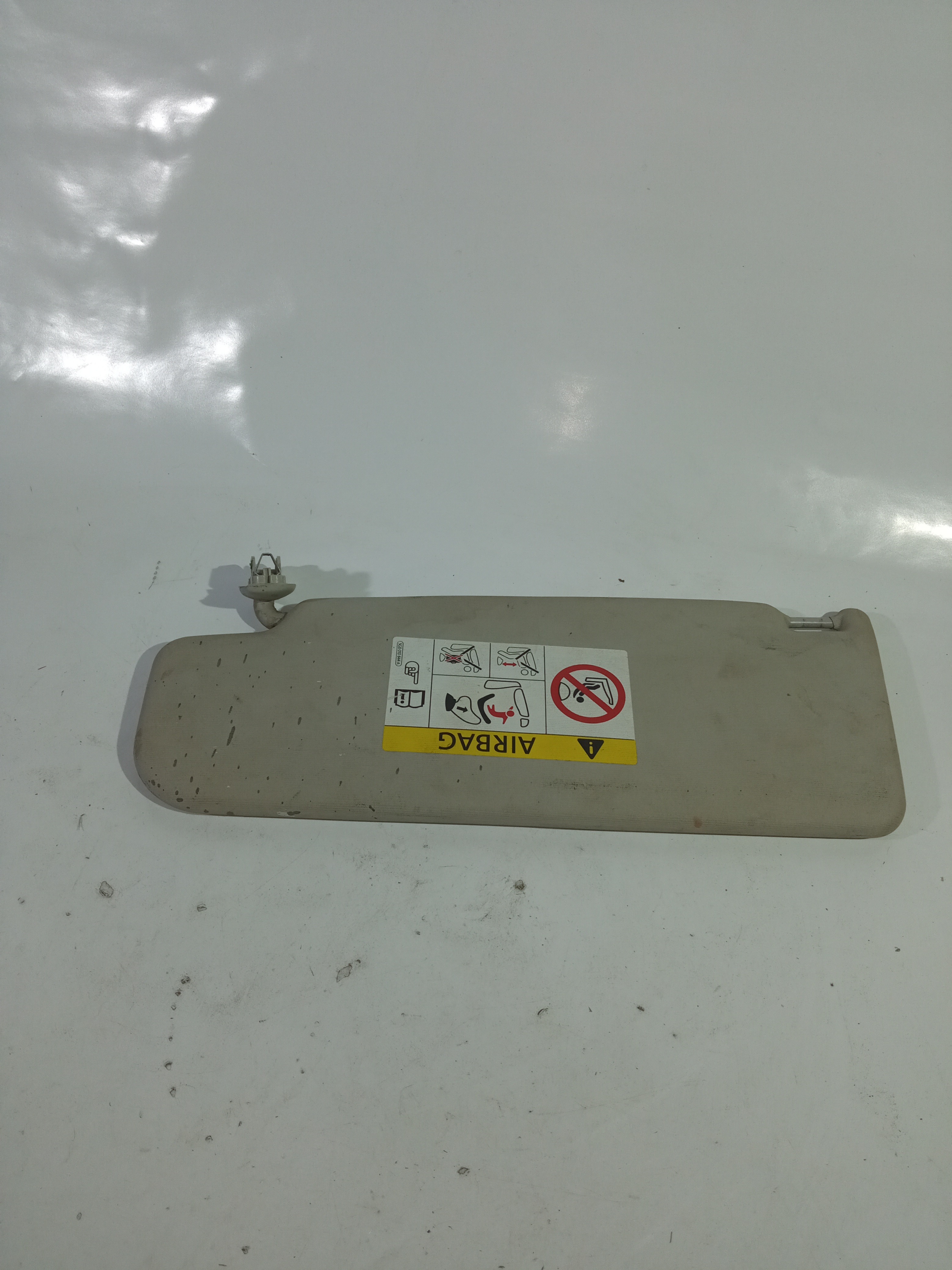 Quebra Sol Lado Direito Volkswagen Up 2012/2017 3