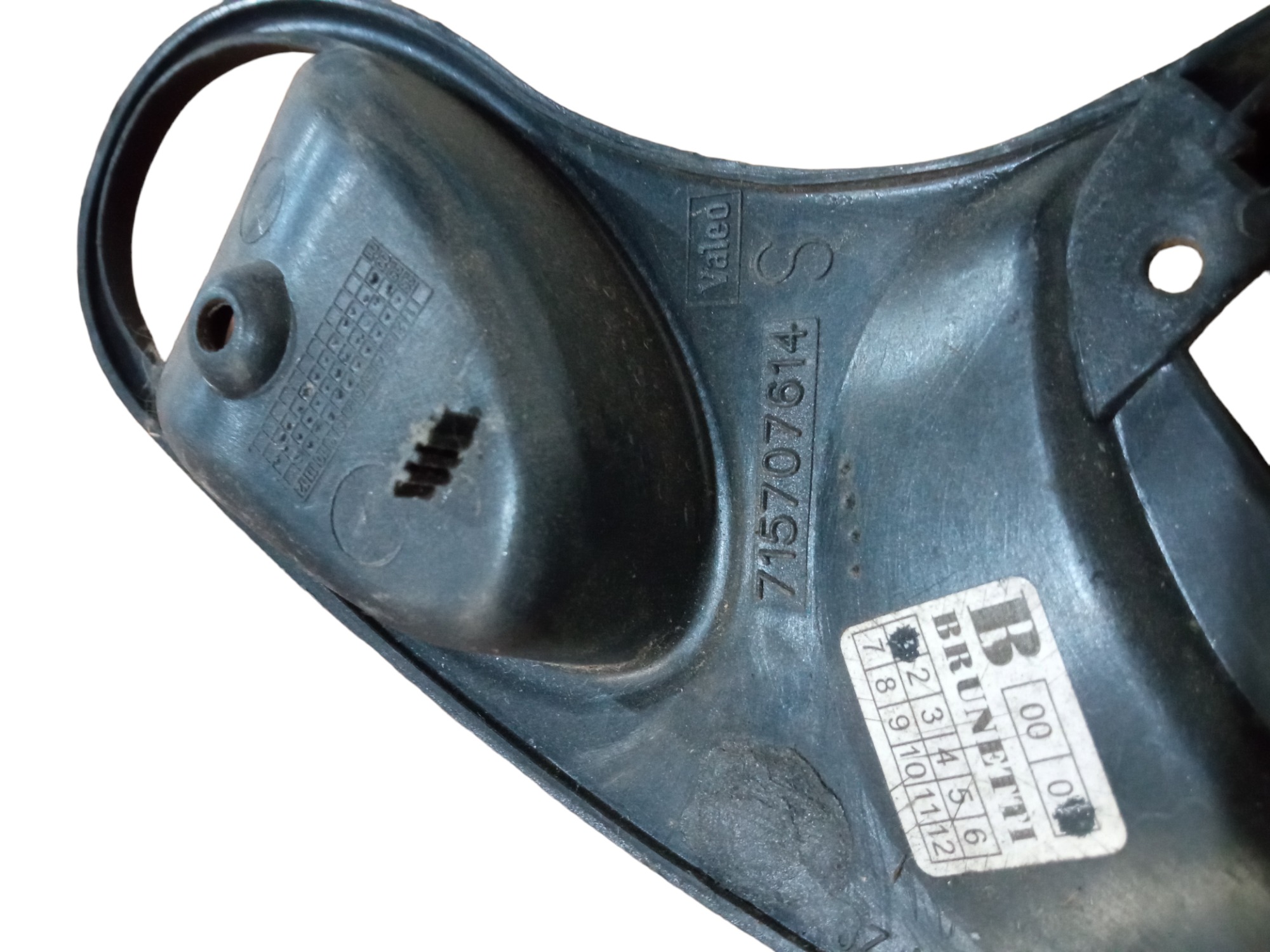 Moldura Maçaneta Interna Esq Palio Siena Strada Orig  Preto Traseira 3