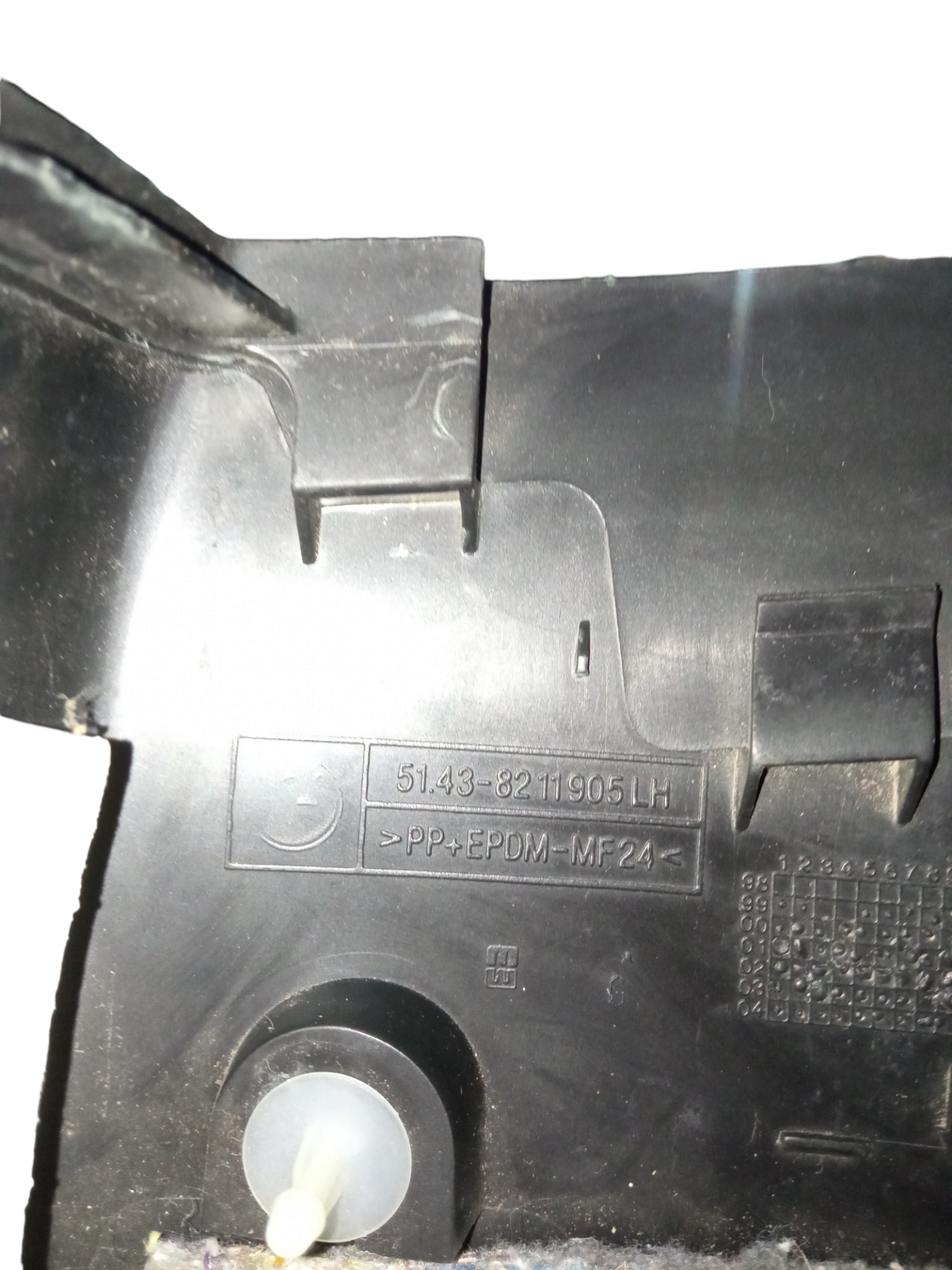 Acabamento Inferior Esquerdo Coluna Central Bmw X5 2000/2005 Preto 5