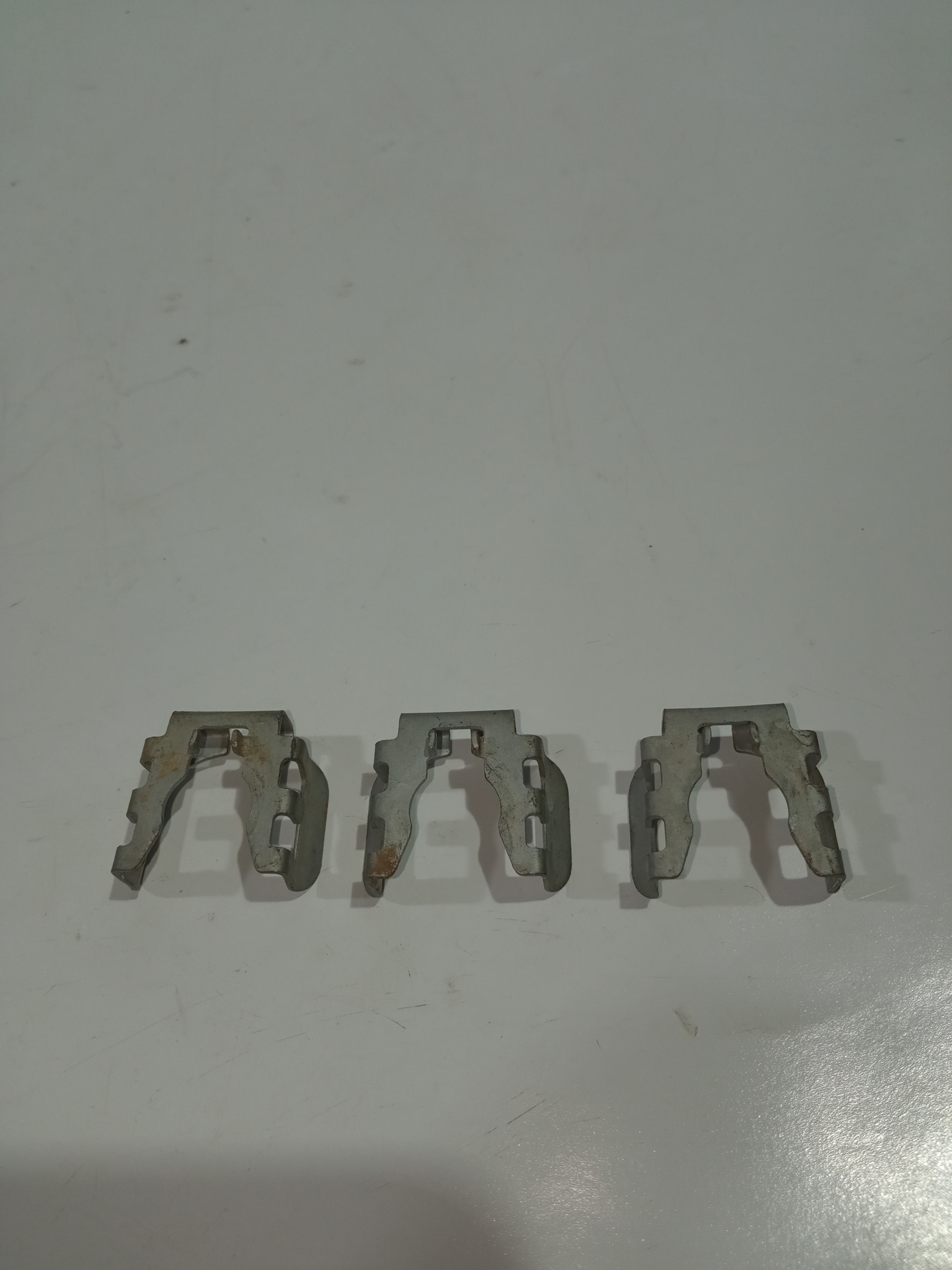 Trava Dos Bicos Injetores Vw Up Tsi/ Gol/ Fox 1.0 3cc 14/19 1