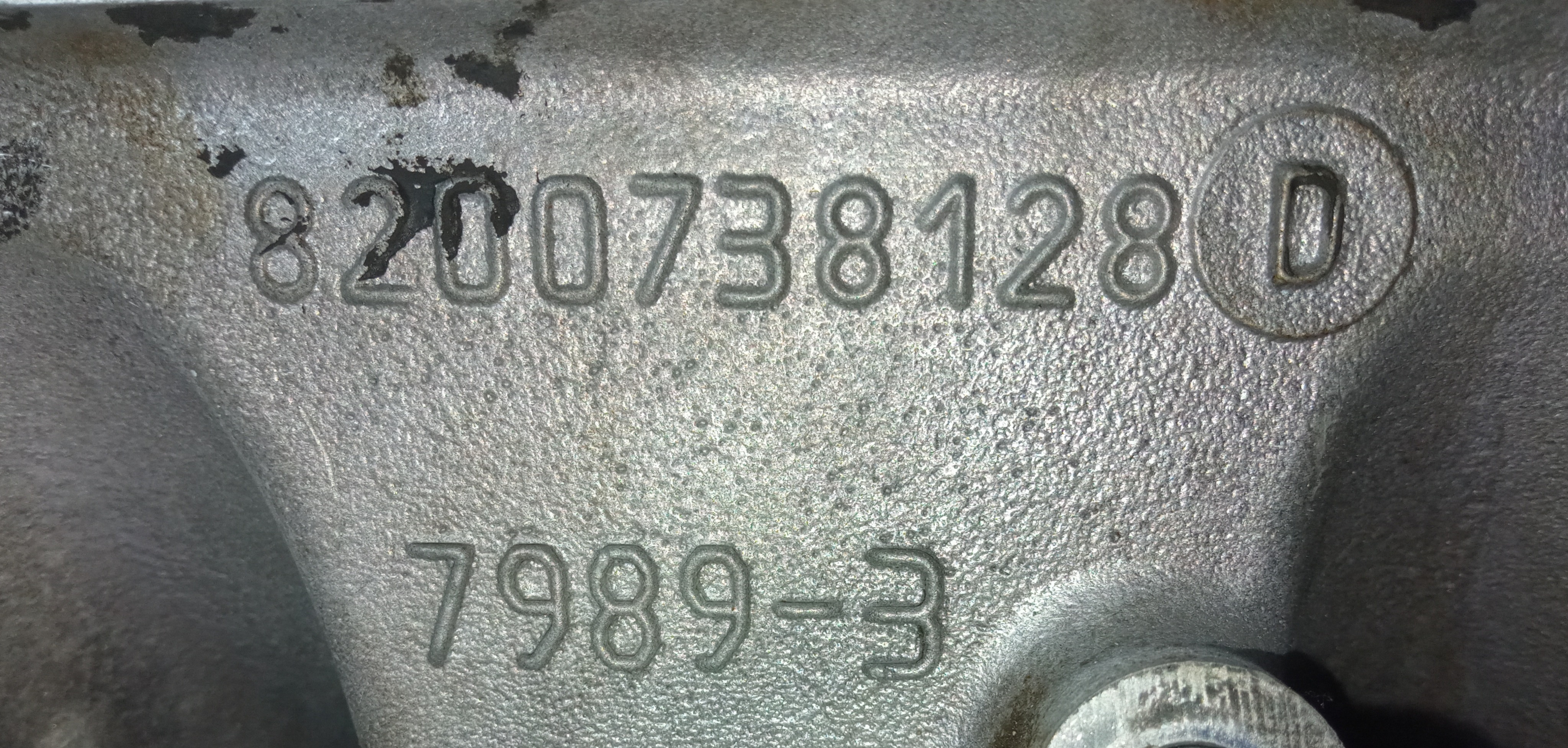 Cabecote Renault Logan Sandero 2007 A 2010 1 6 8v Kangoo 3