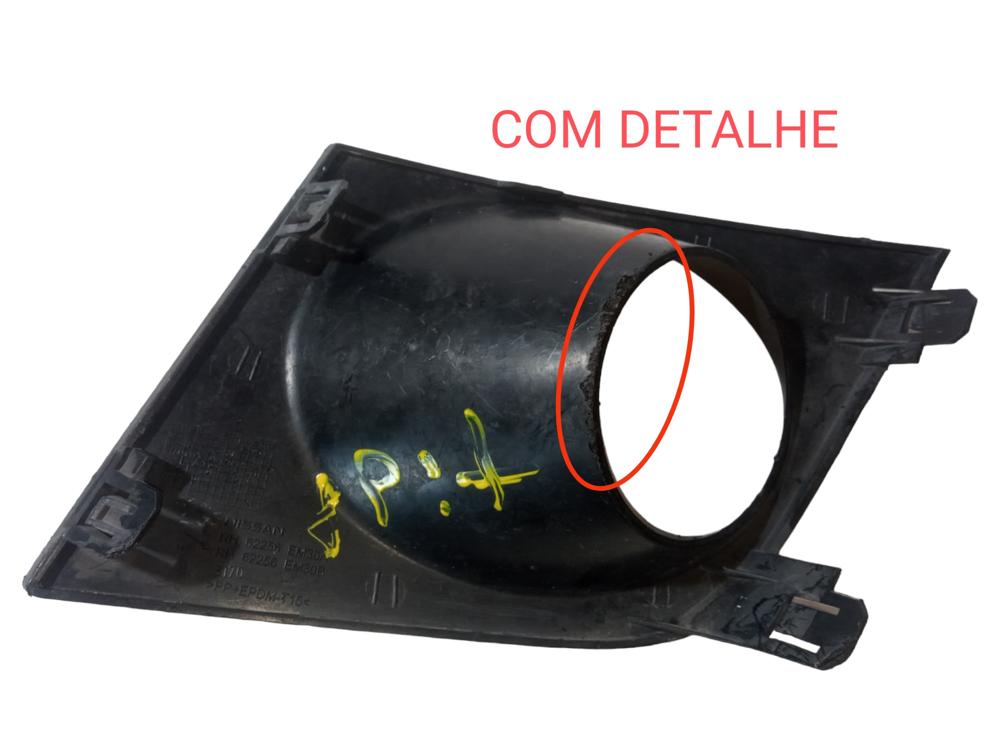 Moldura Acabamento Farol Milha Nissan Versa 2012 Direito 2
