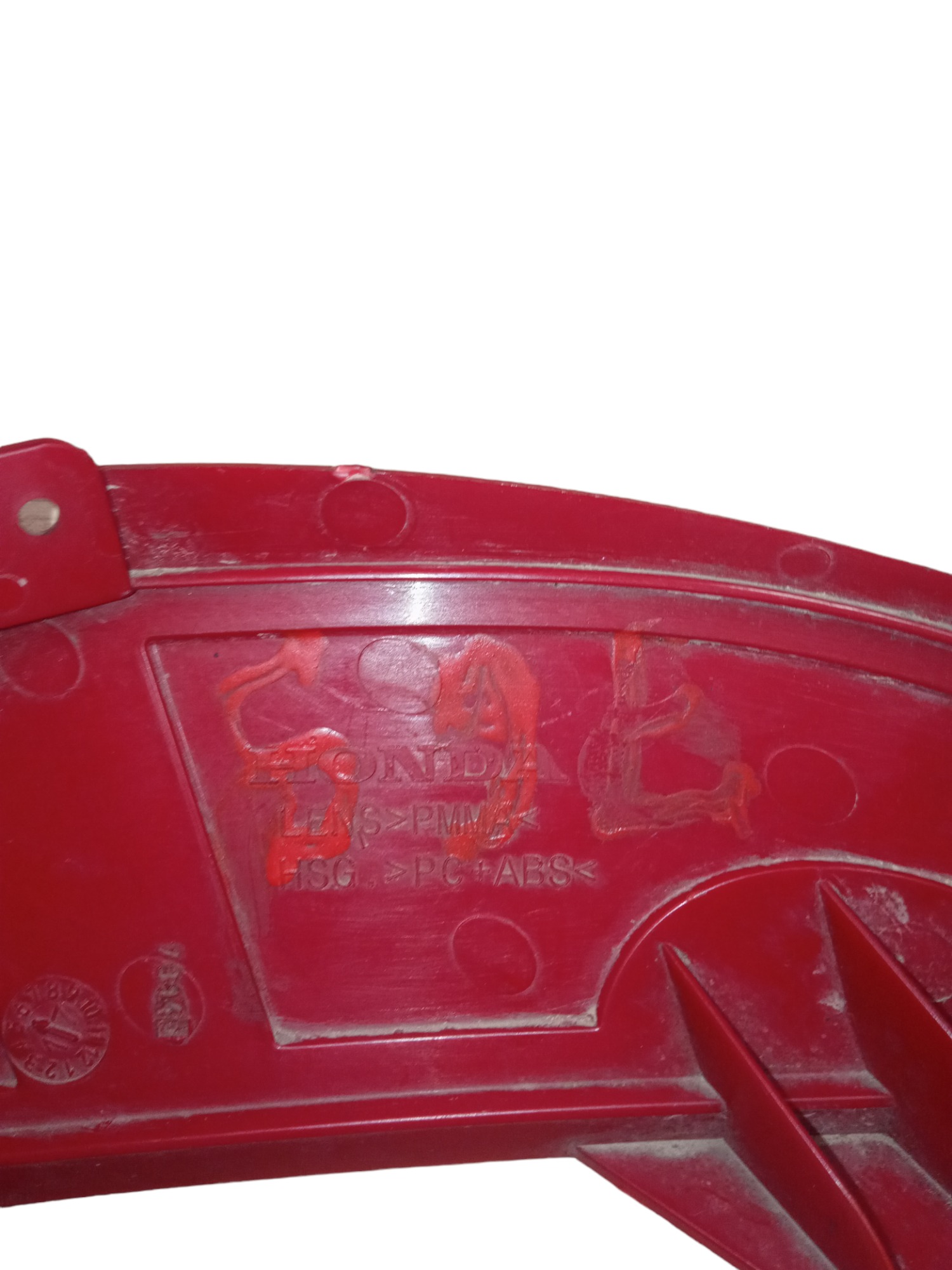 Refletor Traseiro Esquerdo Honda Hrv 2015/2016. M.v 4