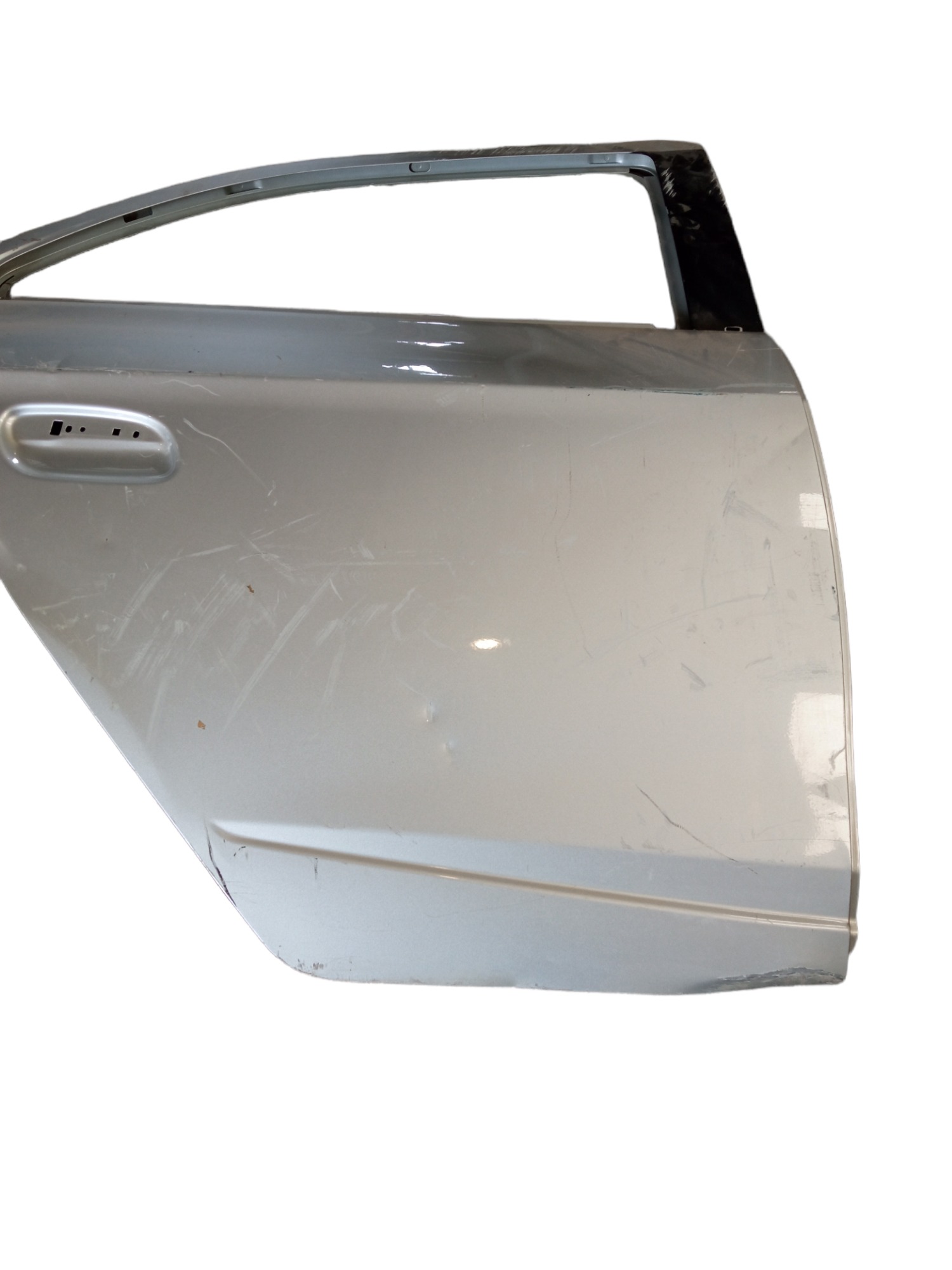 Porta Traseira Direita Onix 2013 2014 2015 2016  Recuperar Direito Prateado 3