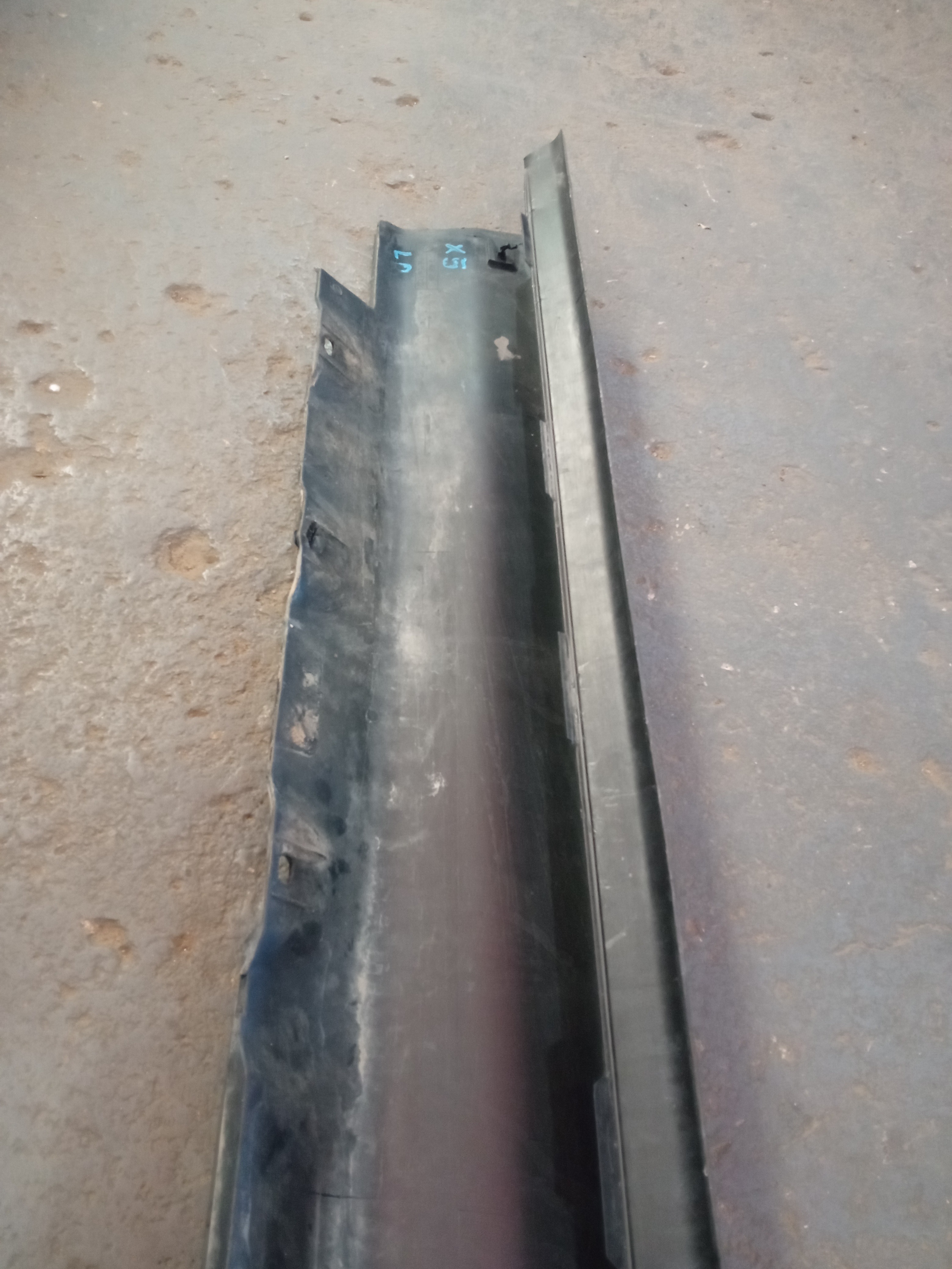 Spoiler Lateral Lado Direito Bmw X5 2005 Detalhes. M.v 9