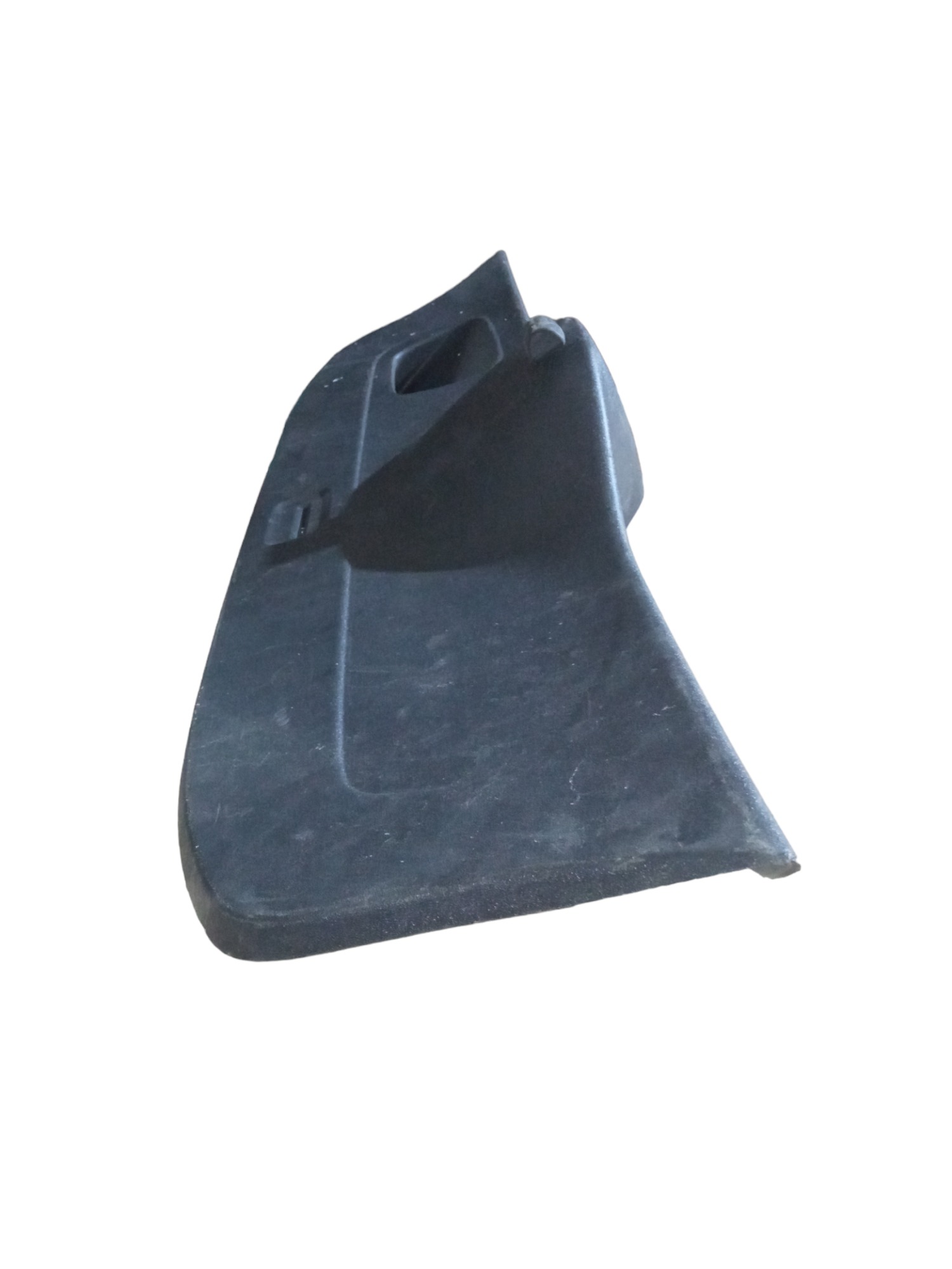 Acabamento Tampa Traseira Original Volkswagen Up 2015/2016  Preto 2