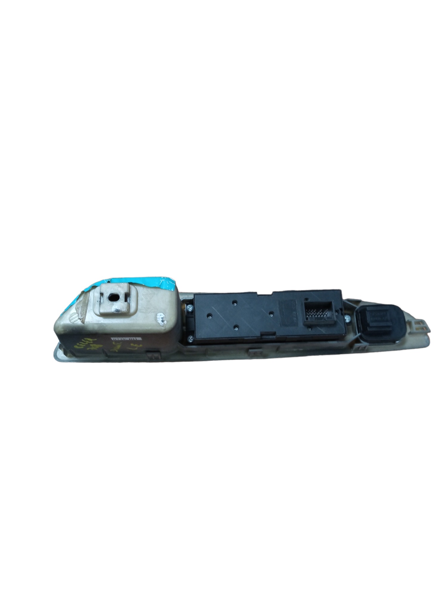 Comando Vidro Elétrico Dianteiro Esq. Chery Celer 13/15 M.v 5