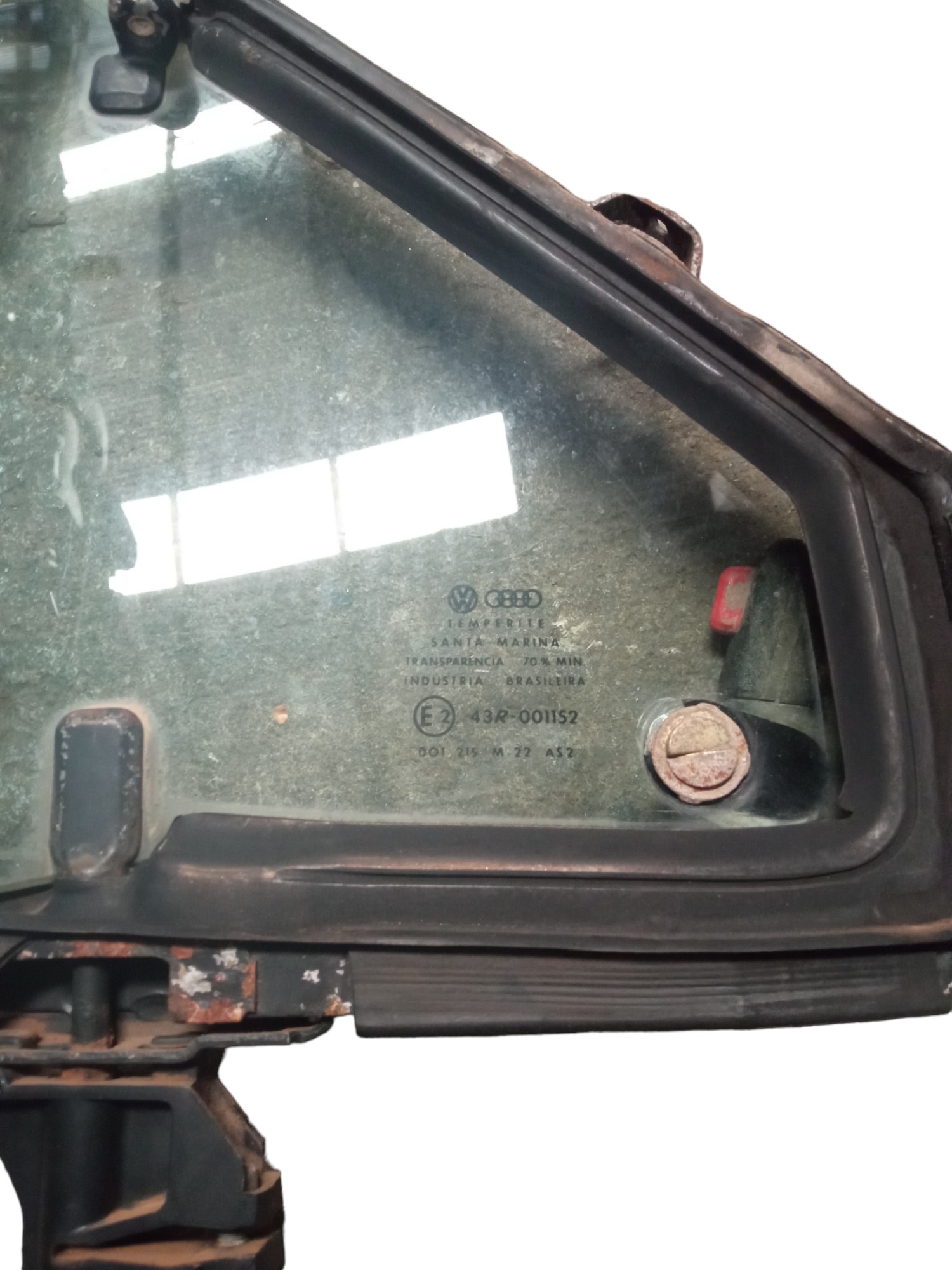 Ventarola Direita Original Volkswagen Voyage 1987/1994 2