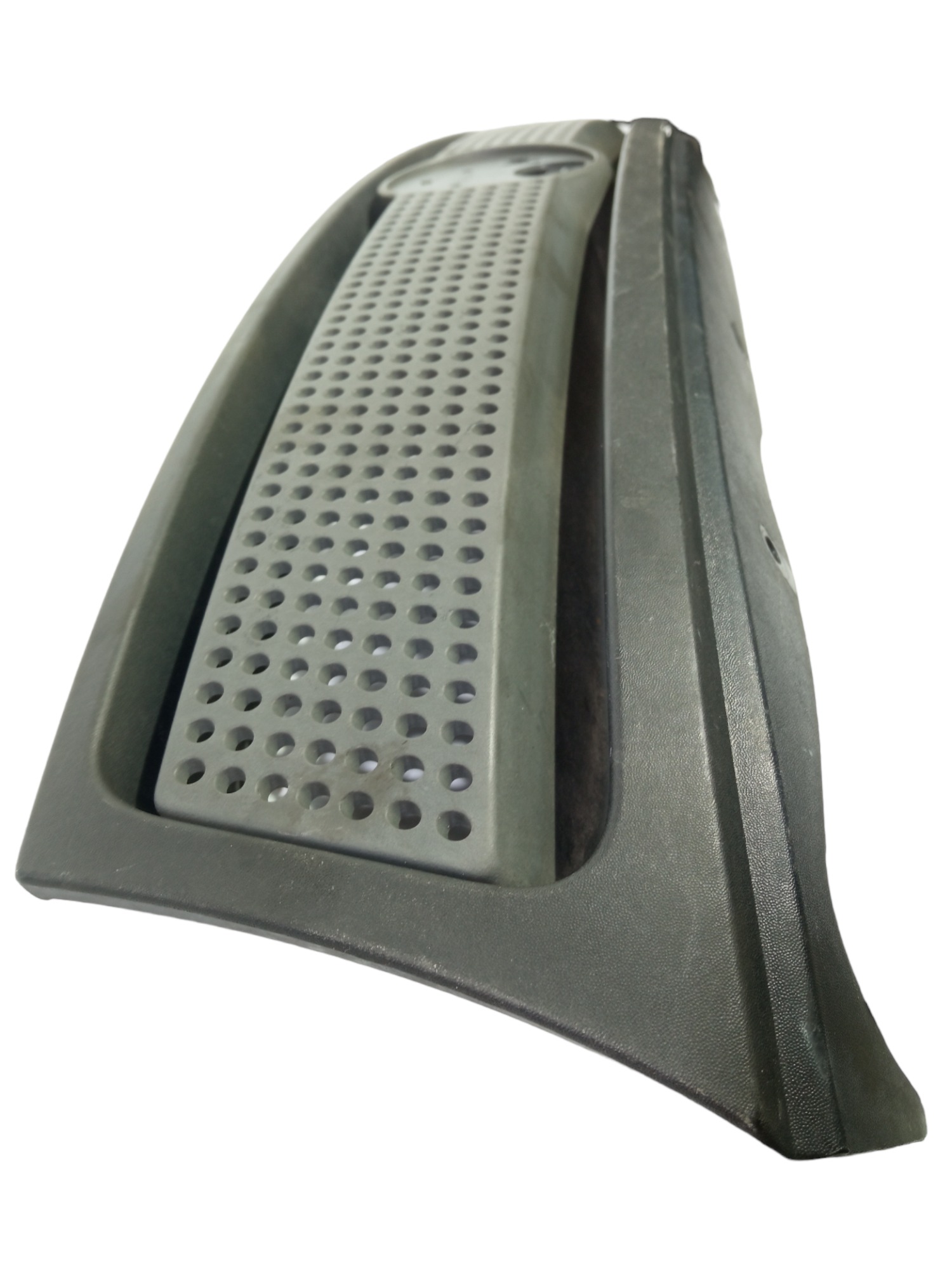 Moldura Grade Superior Parachoque Siena Palio G3 2010 Usada 3