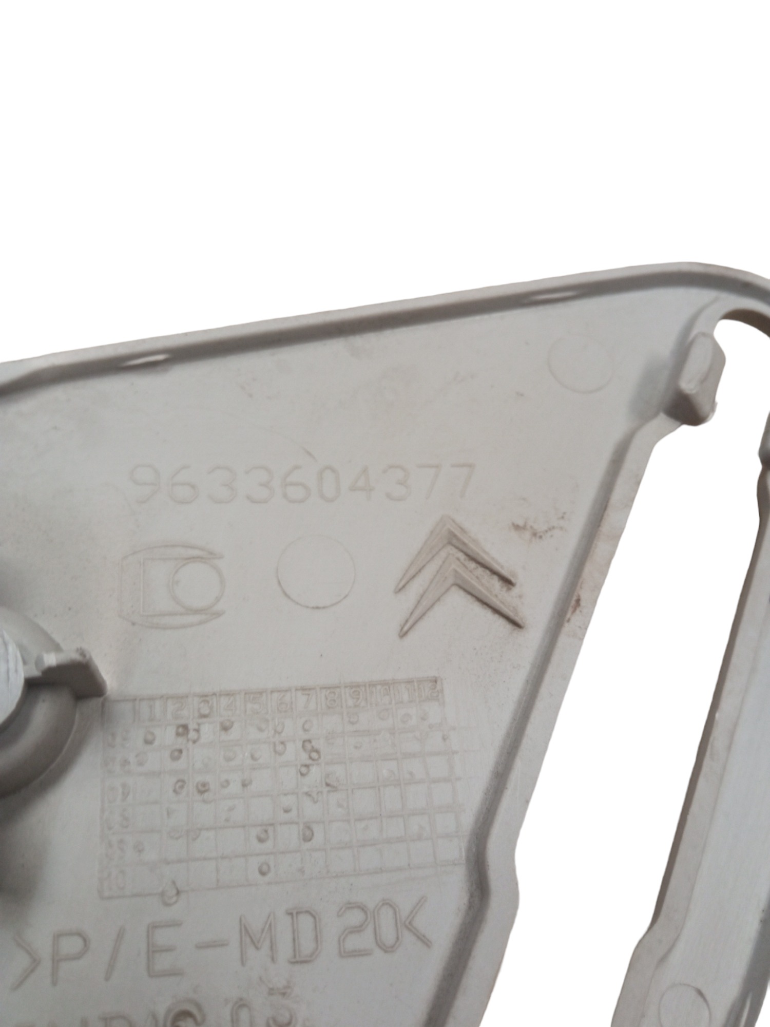 Acabamento Cinto De Seg. Esq. Citroën Xsara Picasso 01/08 5