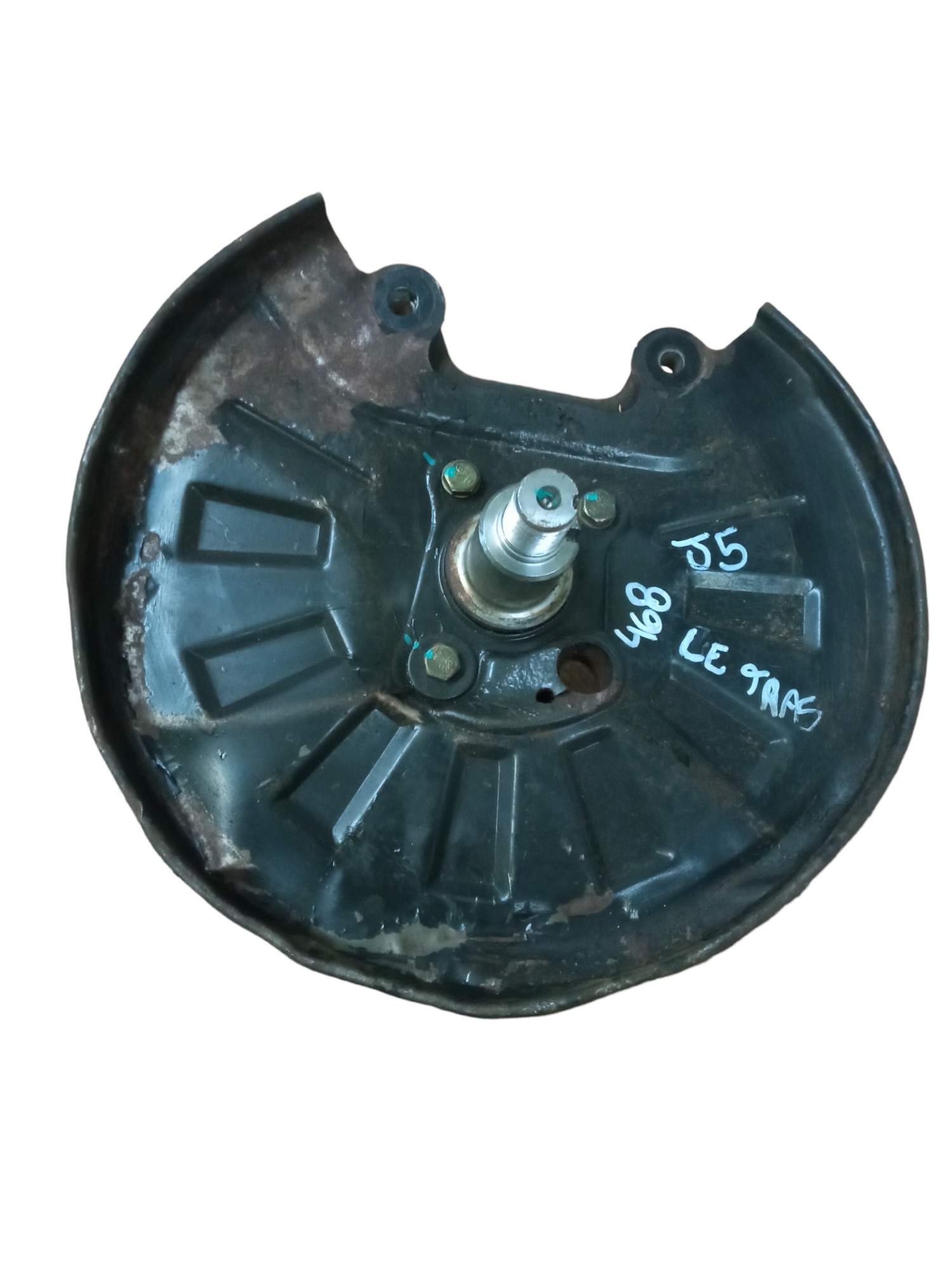 Montante Cubo Roda Eixo Traseiro Esquerdo Jac J5 2012 3