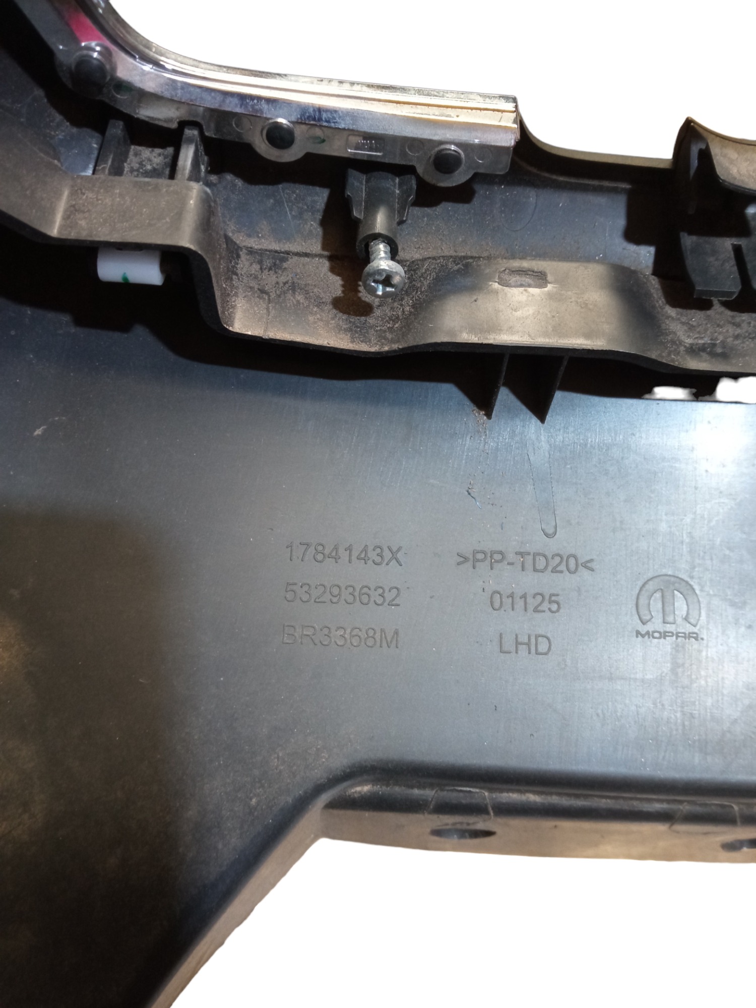 Moldura Central Painel Comando Ar Jeep Compass 2016/2021 3