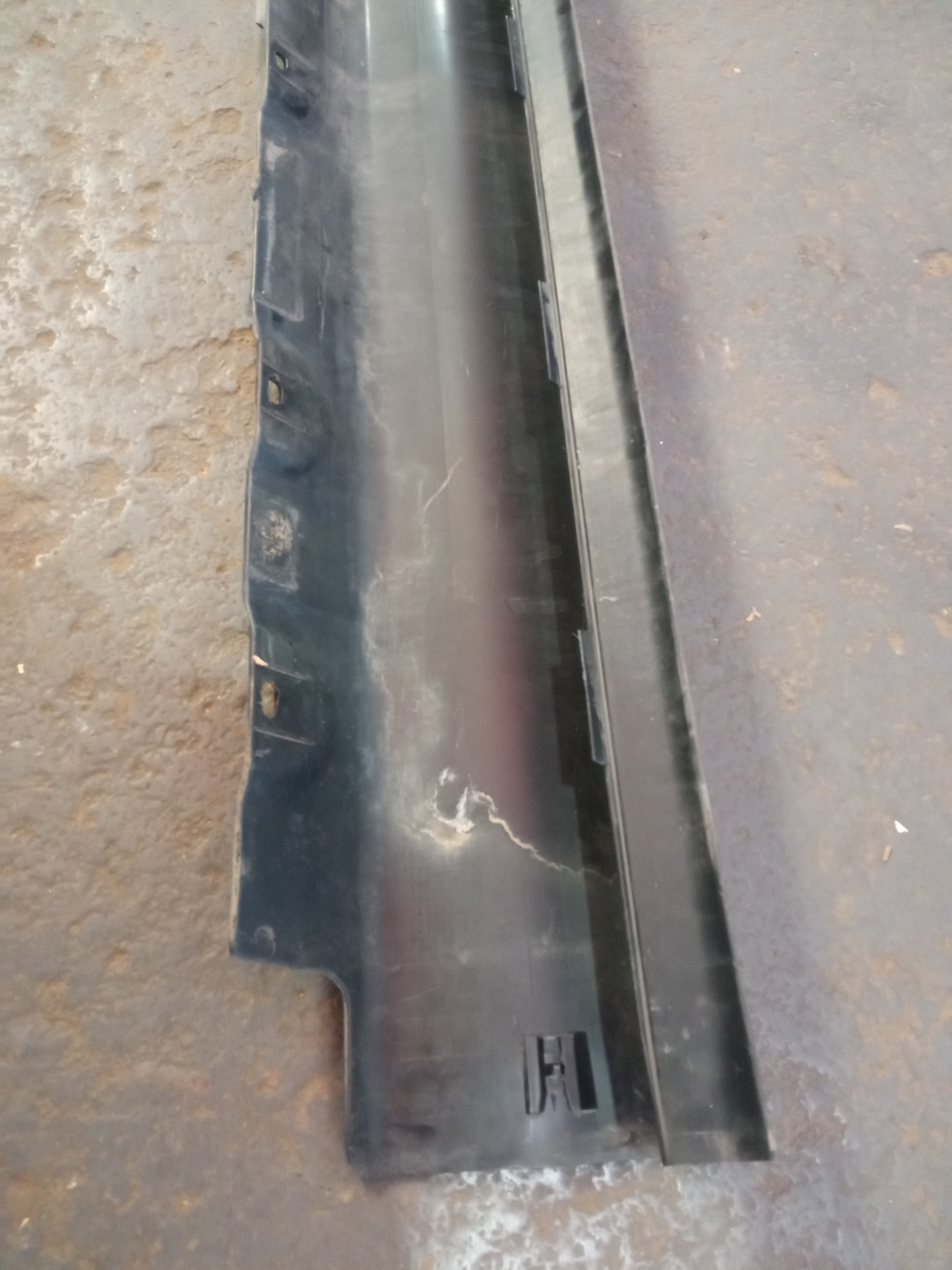 Spoiler Lateral Lado Direito Bmw X5 2005 Detalhes. M.v 6