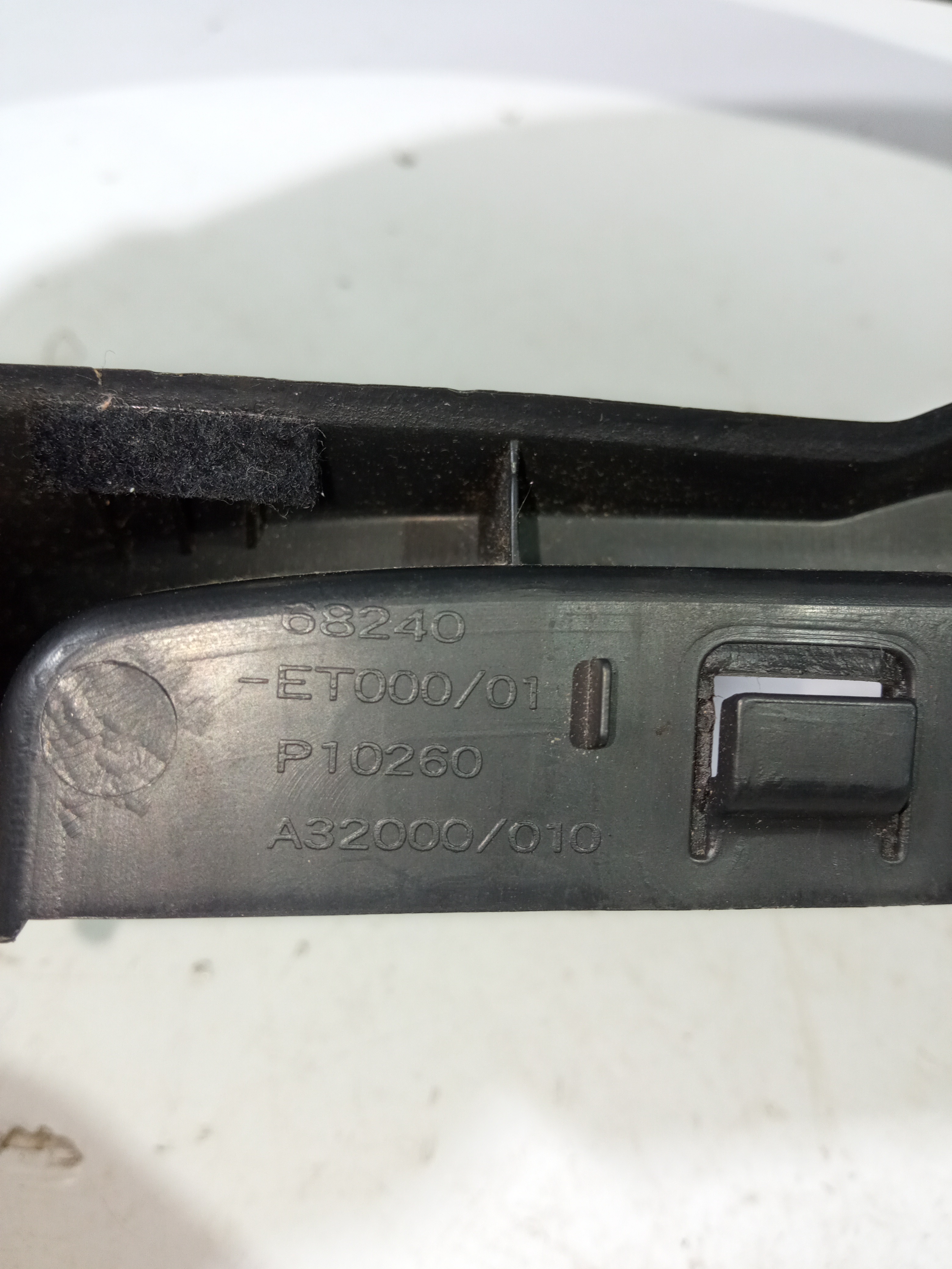 Moldura Painel De Instrumentos Nissan Sentra 2011 2012 2013 5