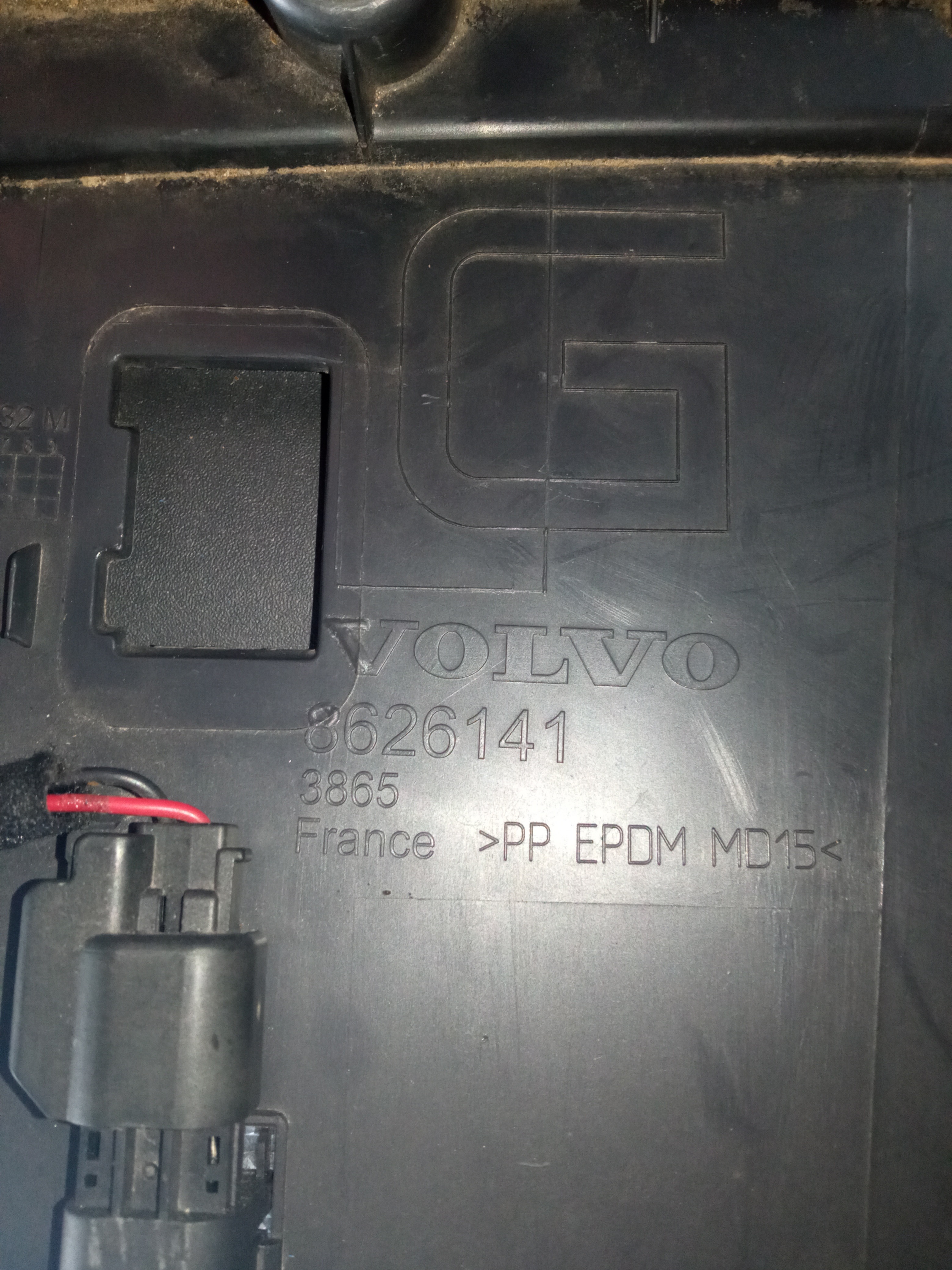 Moldura Tampa Porta Luvas Volvo T5 S40 V50 C30  2005. M.v 4
