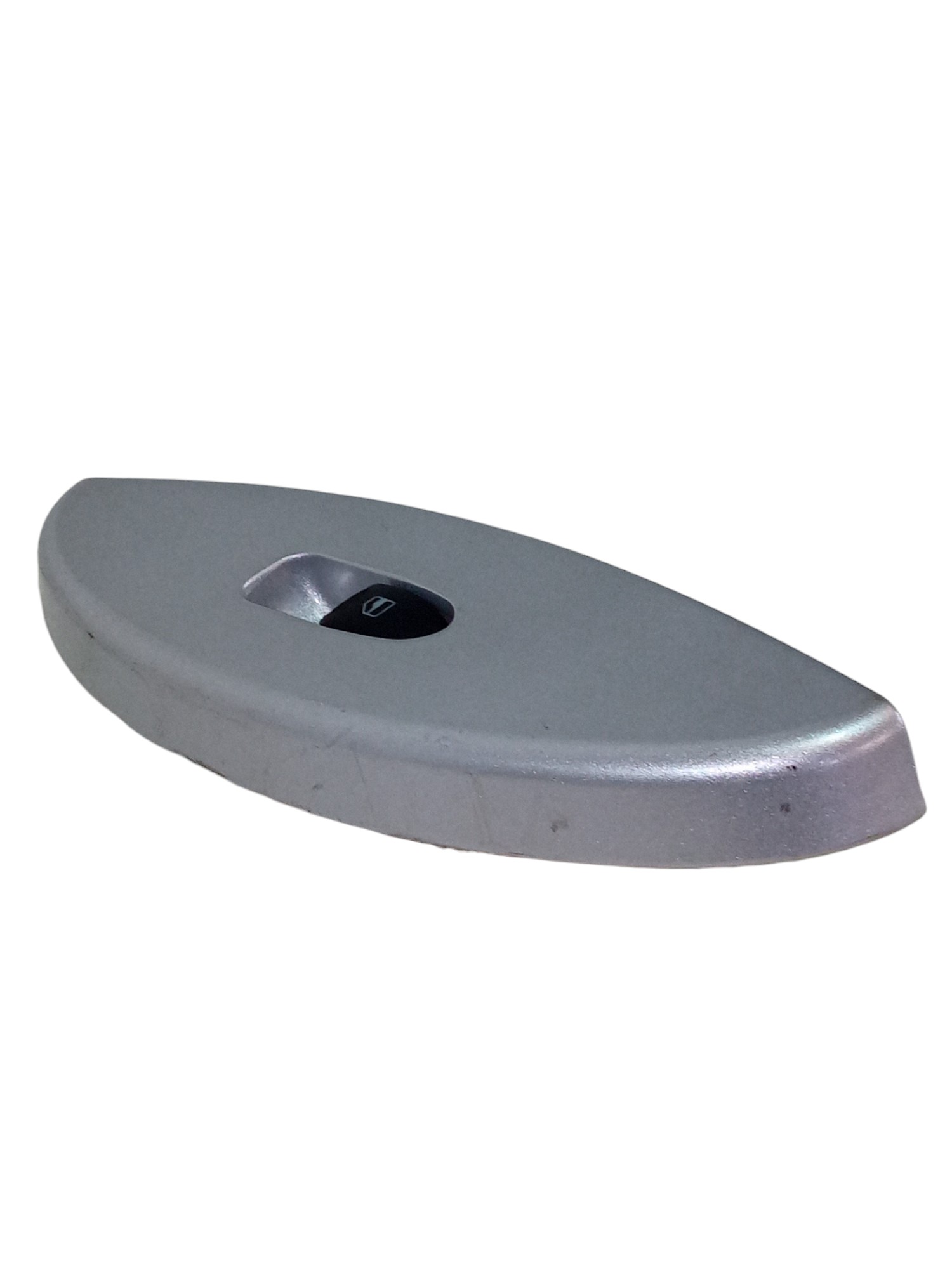 Moldura Botao Vidro Traseiro Direito Lifan 320 2010 A 2012 2