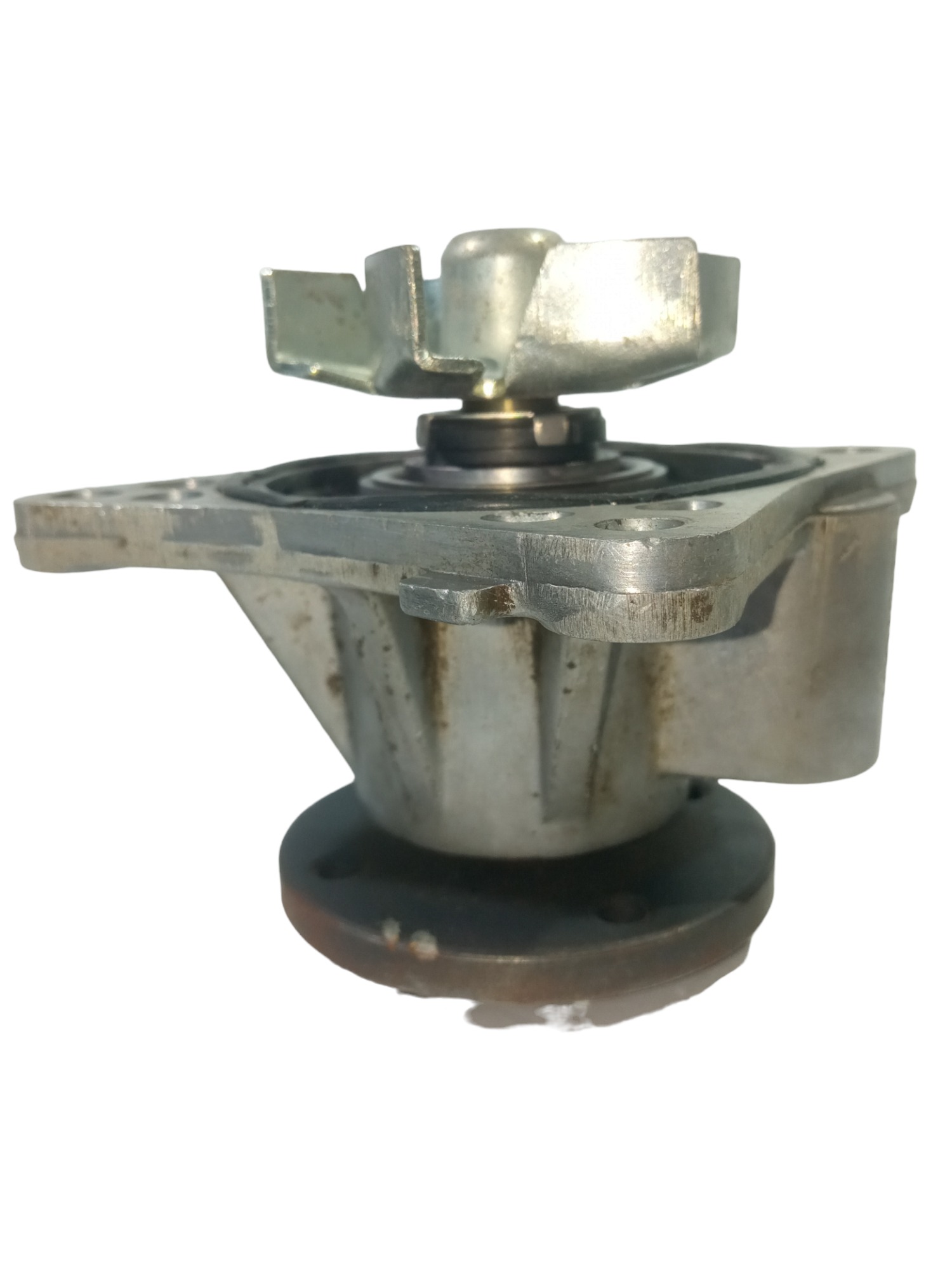 Bomba De Agua Jac J2 1.4 16v 2014 2015 2016 Original Usado 4