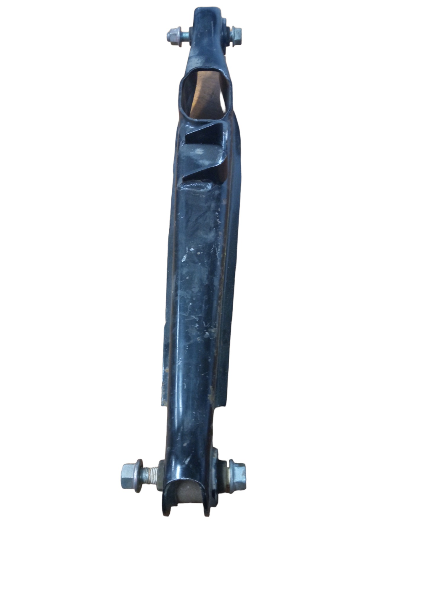 Balança  Inferior Traseira Esq. Mitsubishi Lancer 10/16 M.v 4