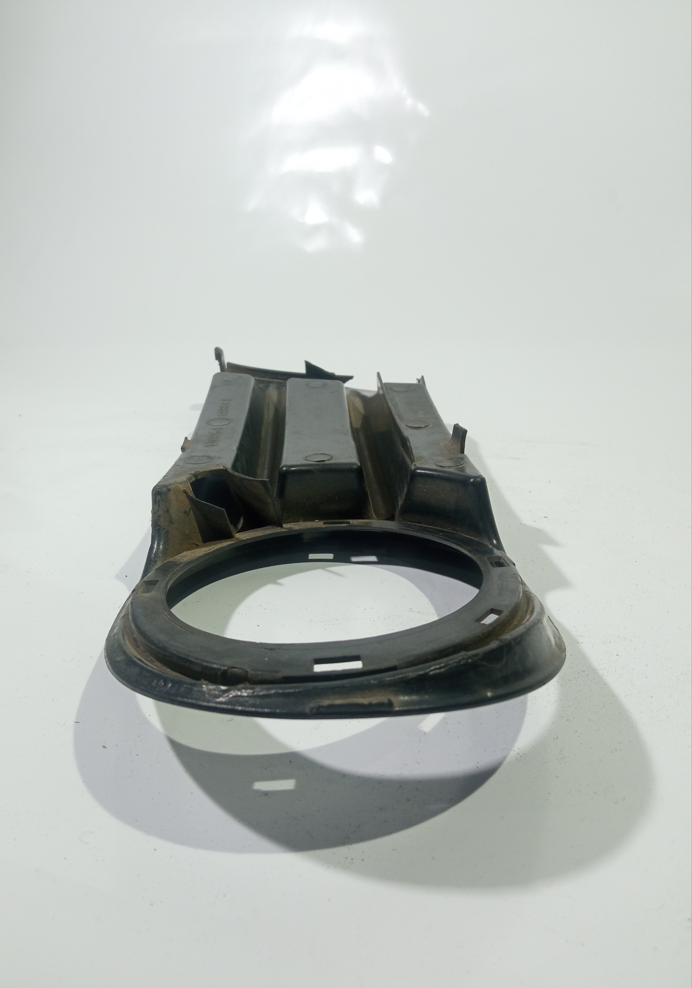 Grade Moldura Farol De Milha Vw Gol/voyage/saveiro G5 09/12 Preto Esquerdo 5