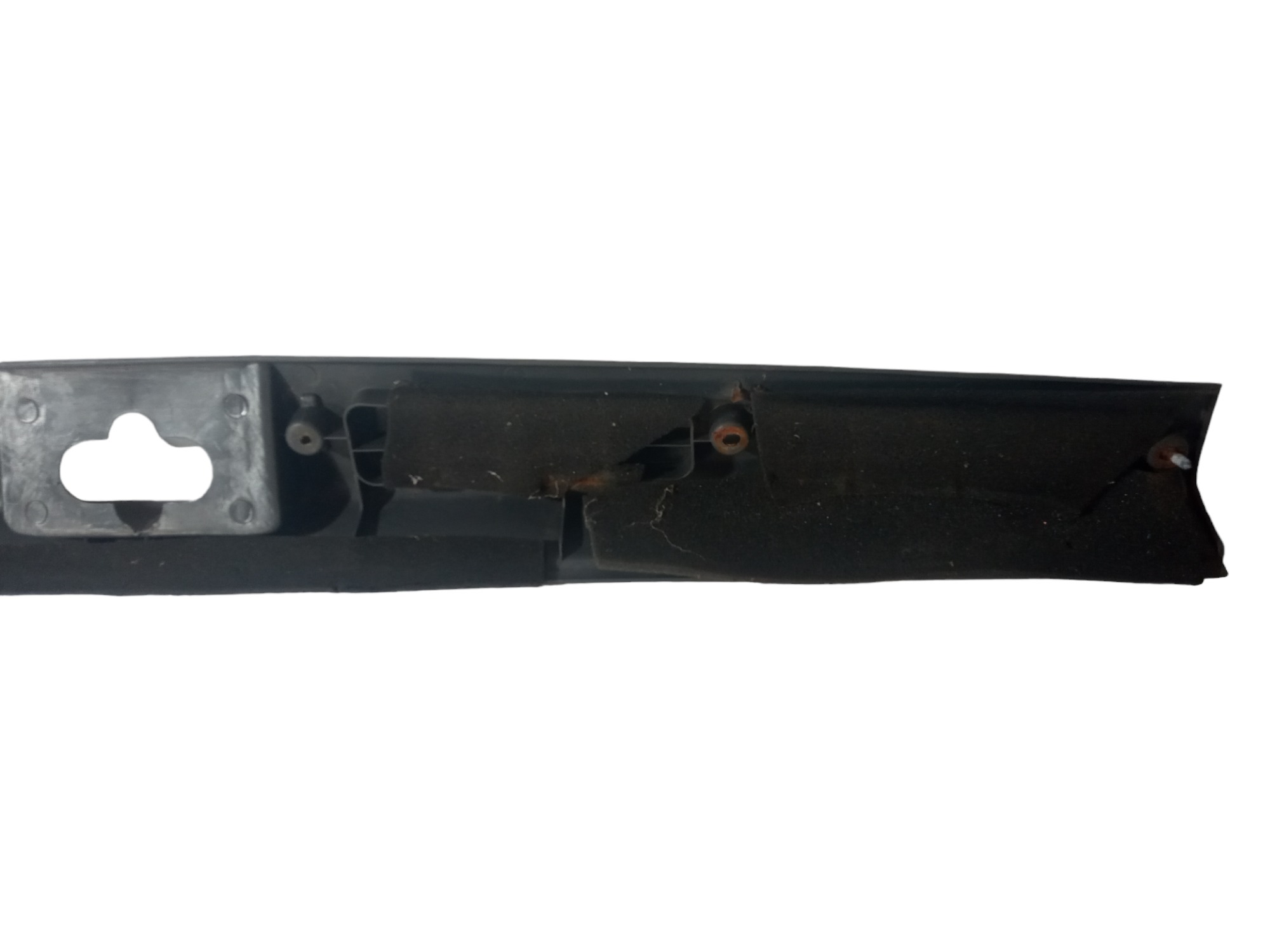 Soleira Porta Malas Kia Sportage 1998 1999 2000 2001 Cinsa Escuro 5