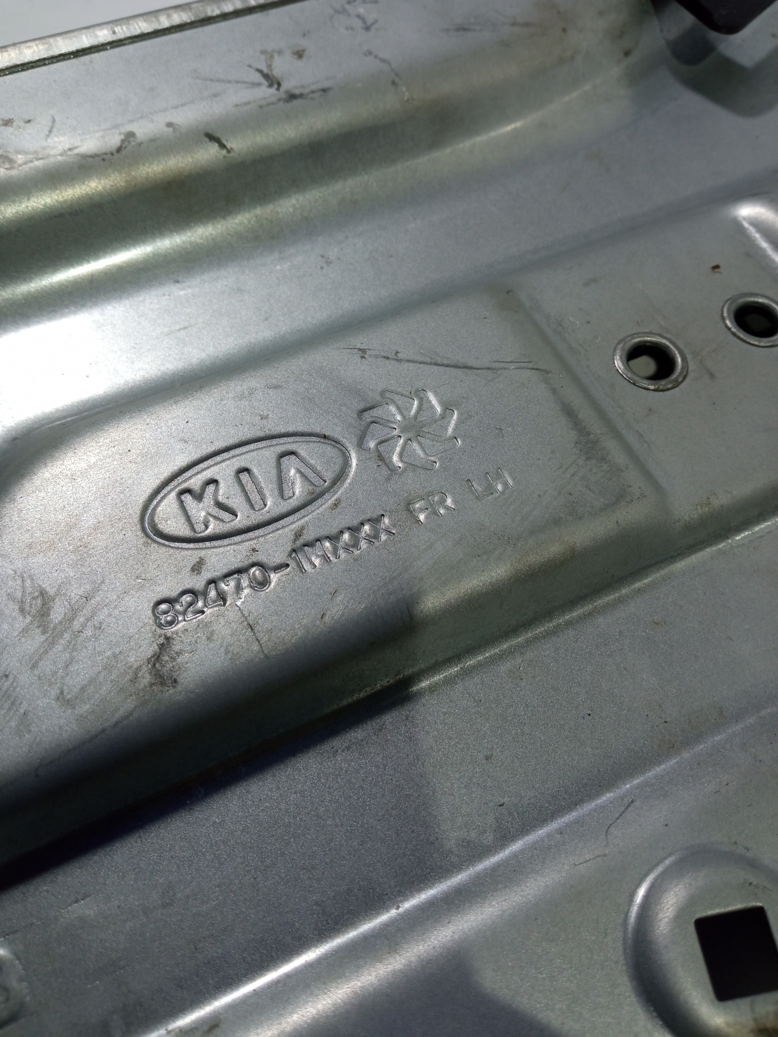 Máquina De Vidro Porta Dianteira Esquerda Kia Cerato 08/11 5