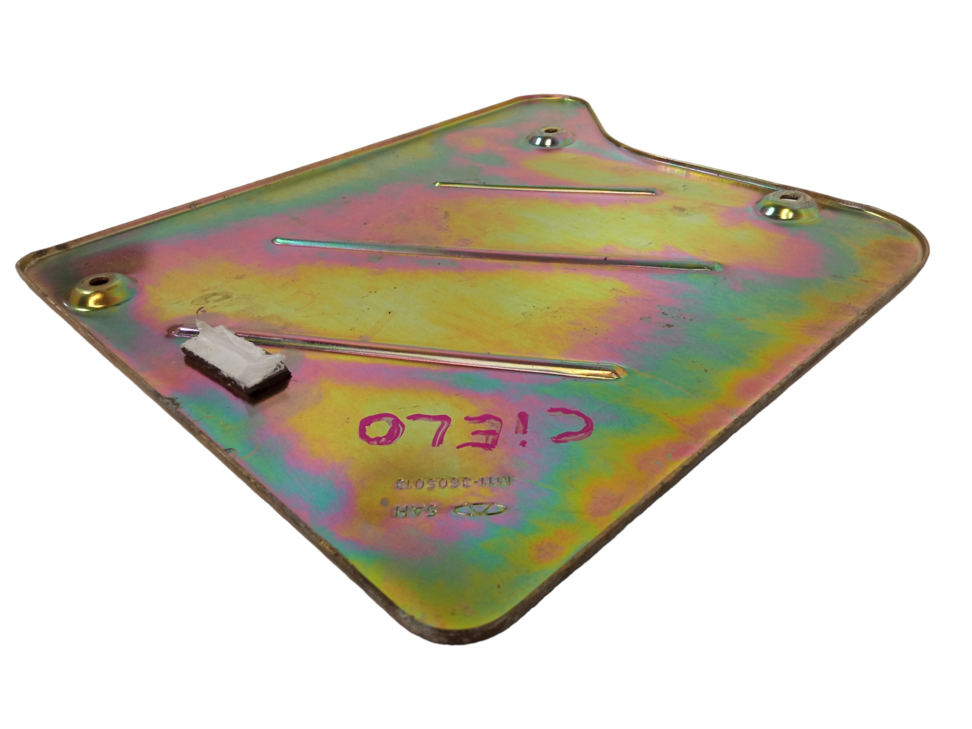 Suporte Central Modulo De Injecao Chery Cielo 2011 1 6 Usado 5