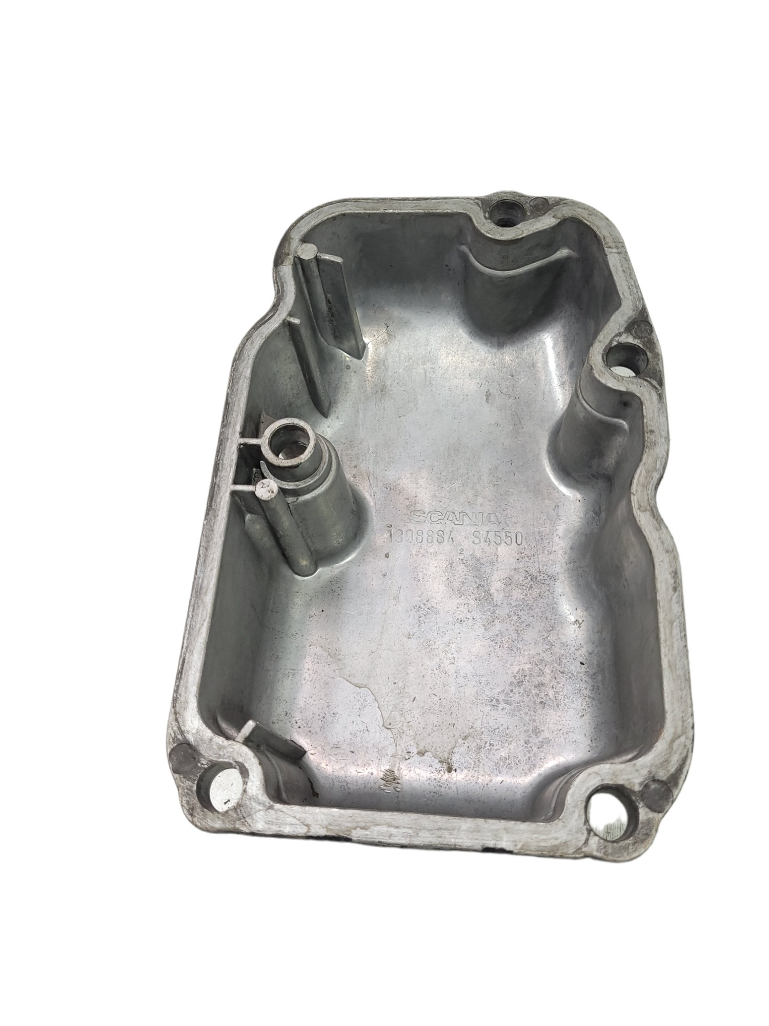 Tampa De Valvula Superior Do Motor Scania 124n 1398884 2