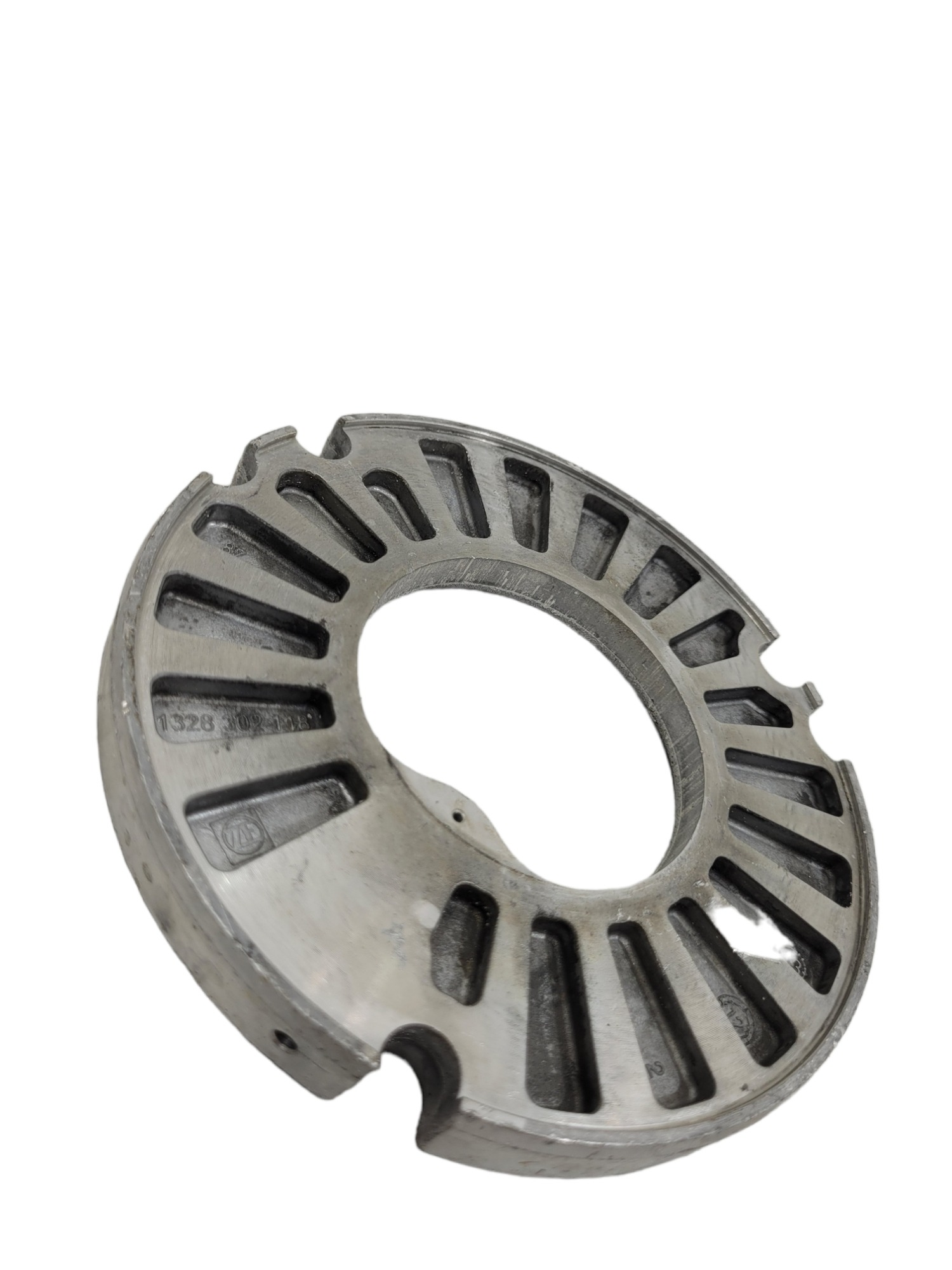 Tampa Caixa Zf Iveco 1328302118 4
