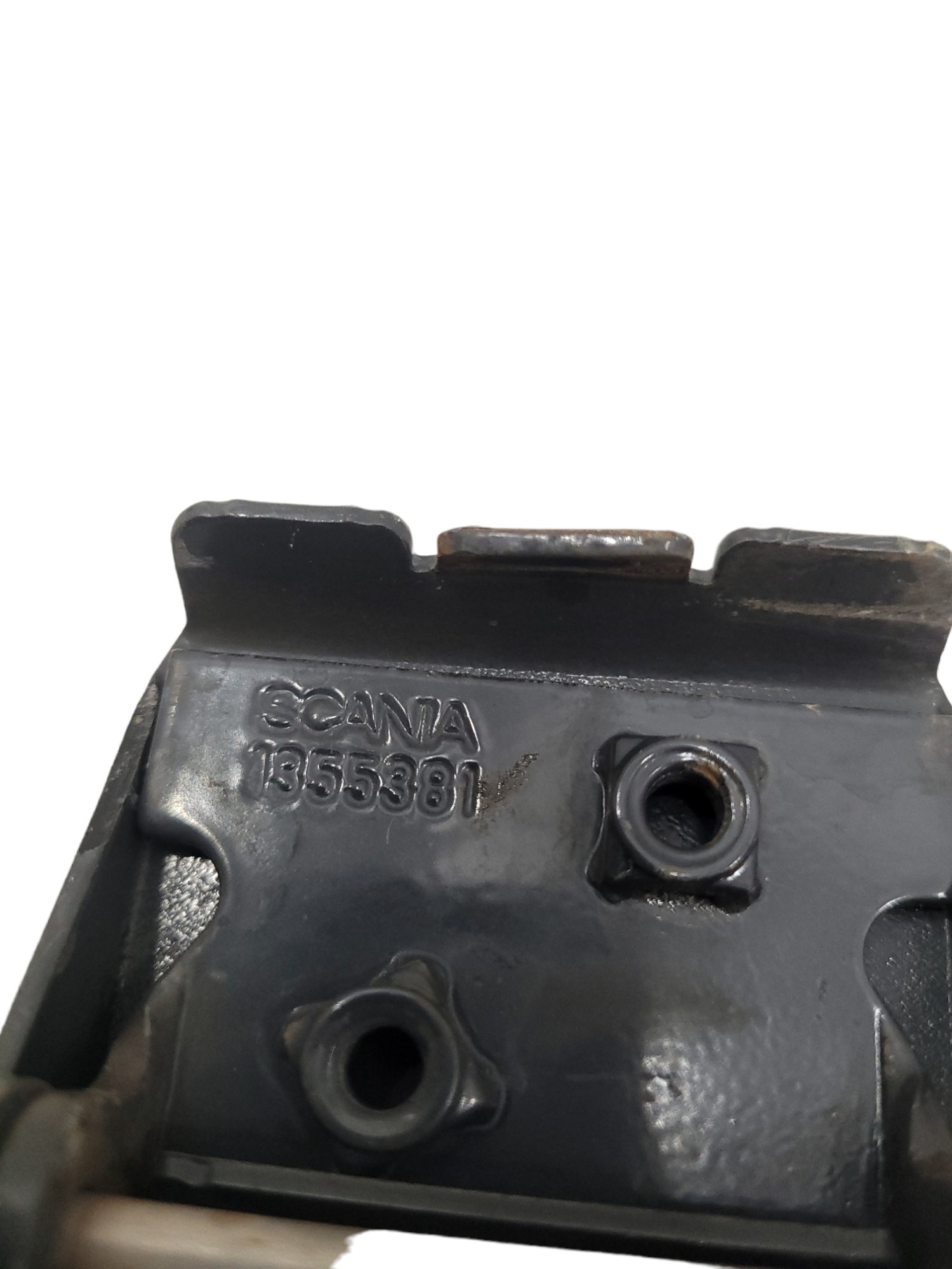 Suporte Fixacao Paralama Scania G420 2010 E 2011 1355381 Não Se Aplica 5