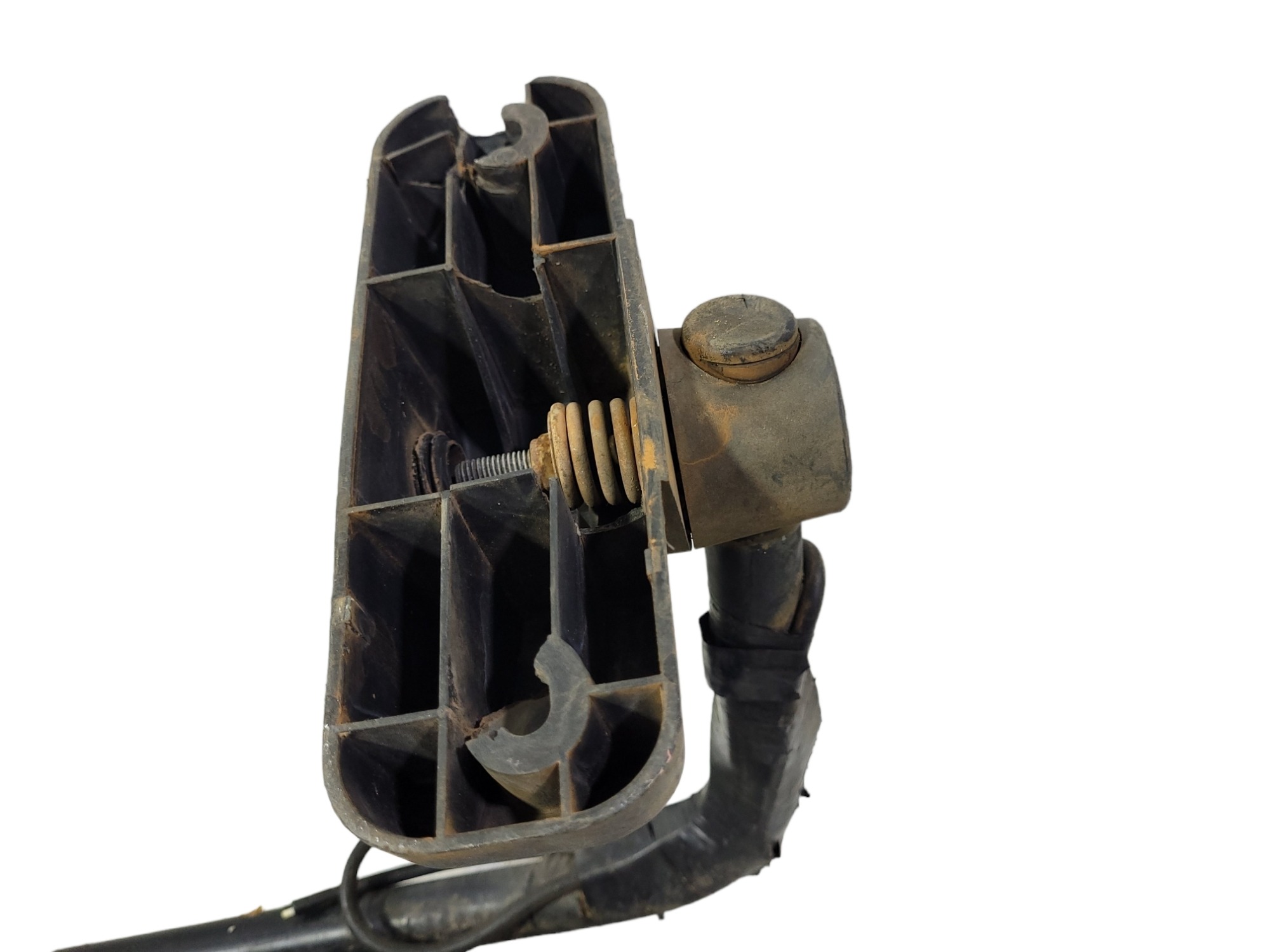 Suporte Retrovisor M. Benz / 6