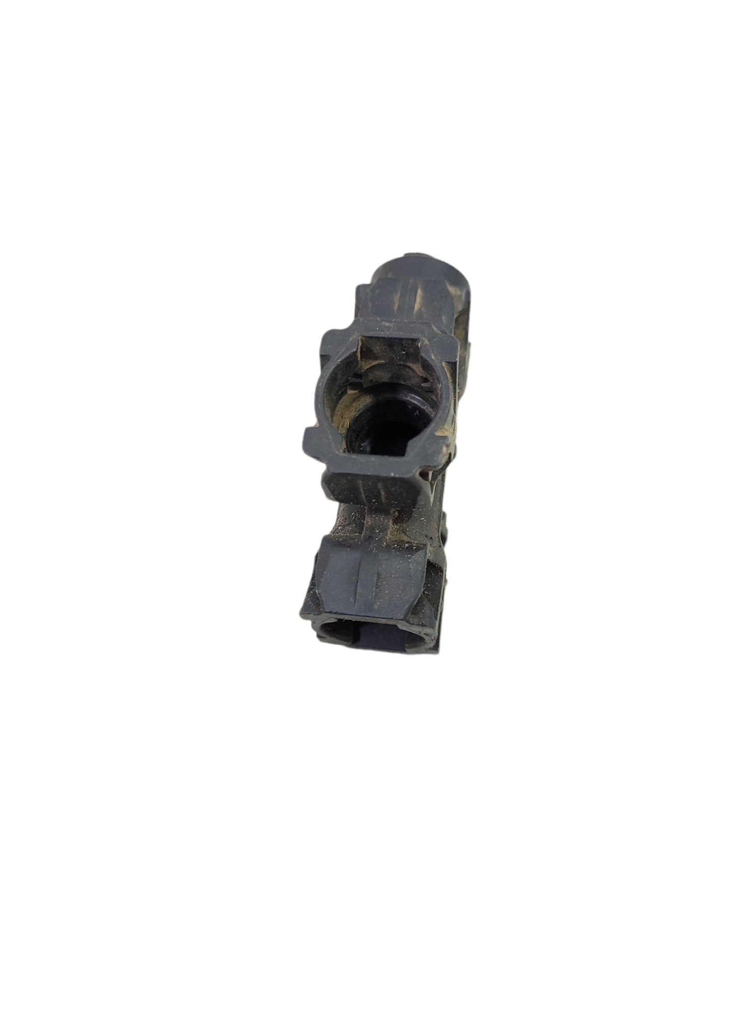Conector T Encaixe Volvo 4