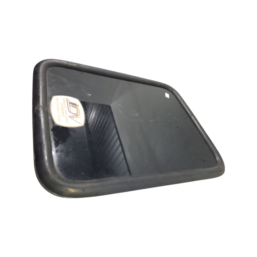 Vidro Traseiro Da Cabine Esquerdo Vw 18310 3