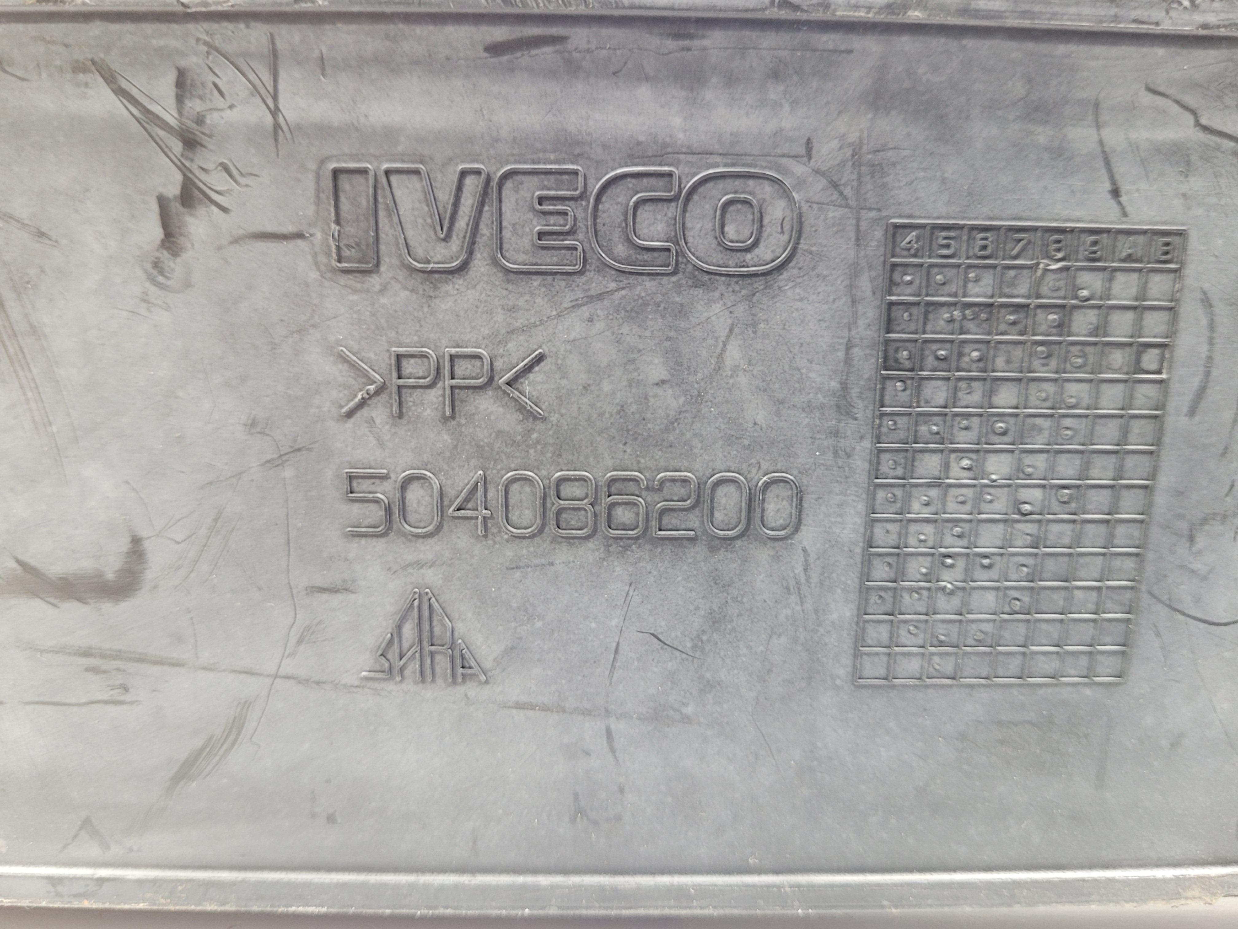 Filtro De Ar Iveco Eurocargo504086200 5