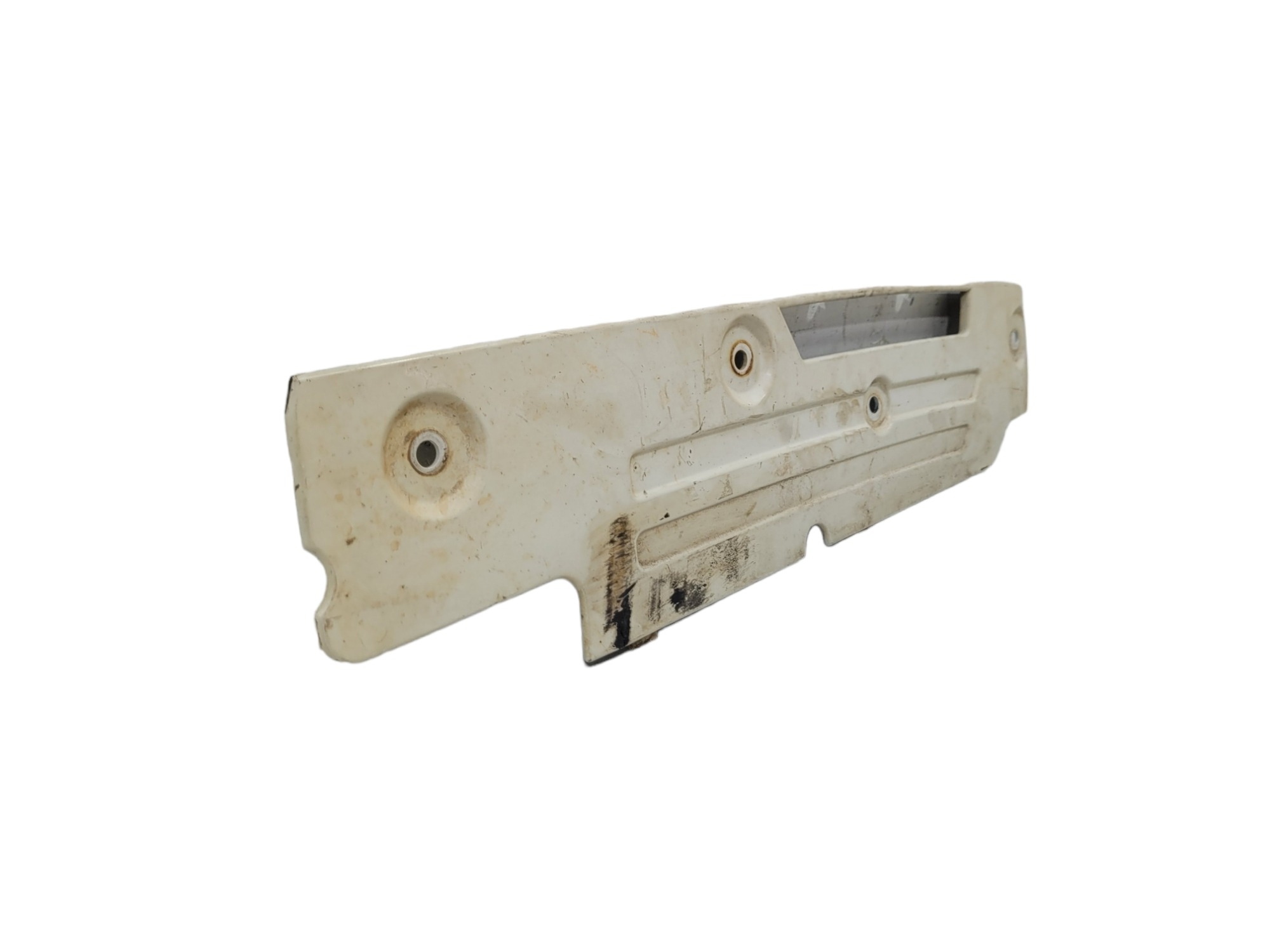 Chapa Proteção Farol Volvo Fh13 82052484 3