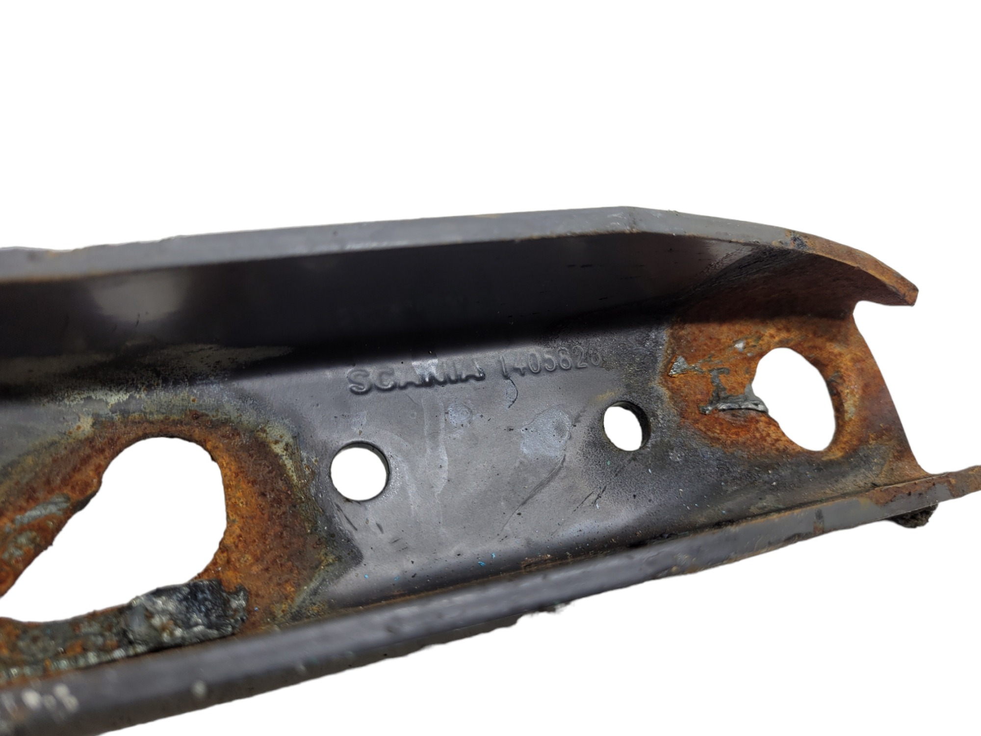 Suporte Tanque Arla Scania 1405826 5