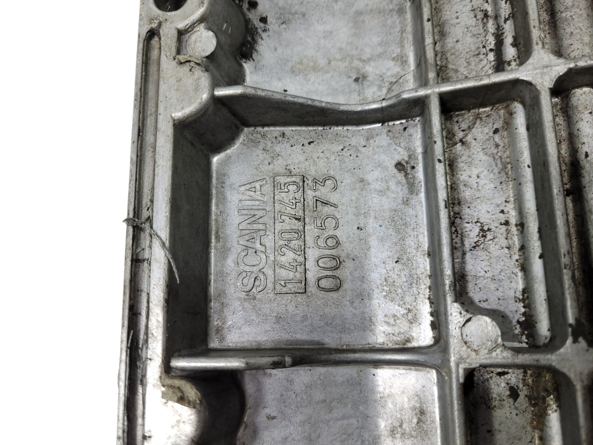 Tampa Lateral Motor Scania 1420745 5