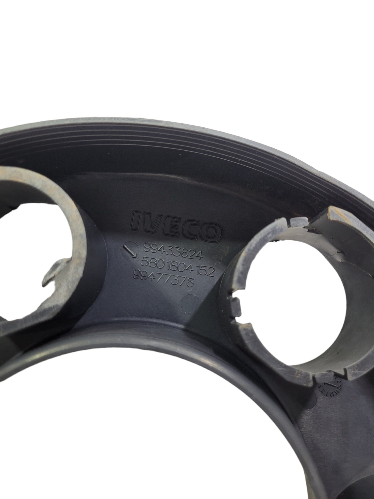 Calota Roda Dianteira Iveco Daily 130v18 2011 99477376 Nao Se Aplica 4