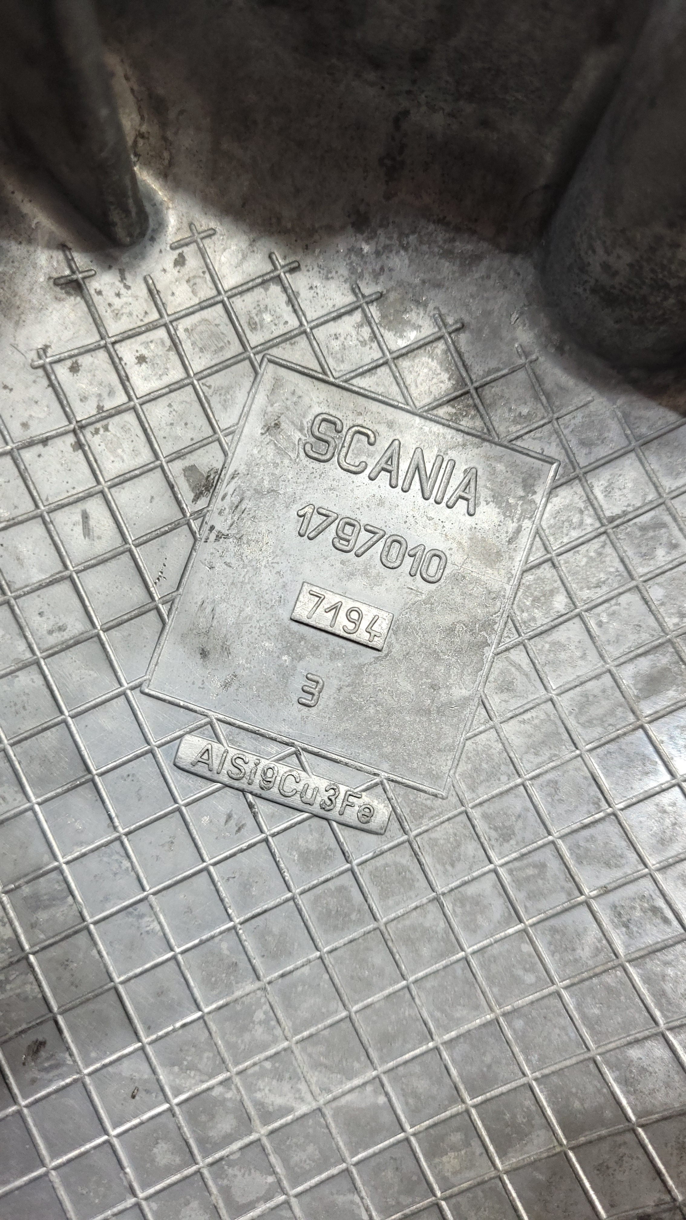 Tampa Válvula Com Respiro Scania 1797010 4