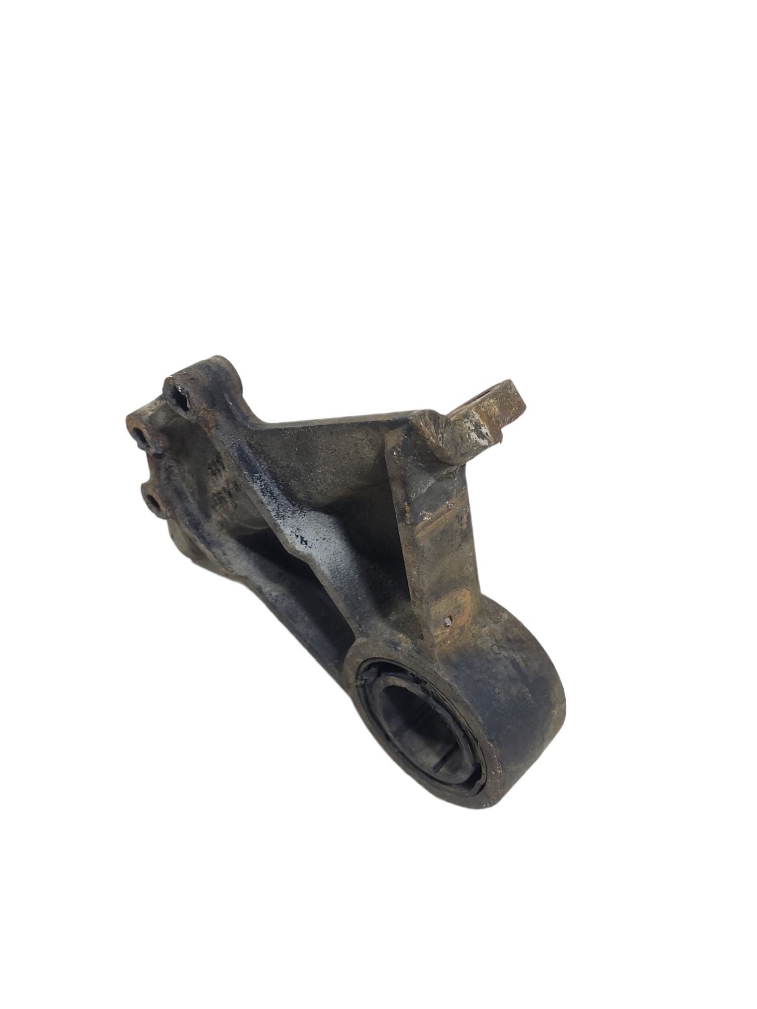 Suporte Do Mancal Direito M Benz Ategon 6823177701 4