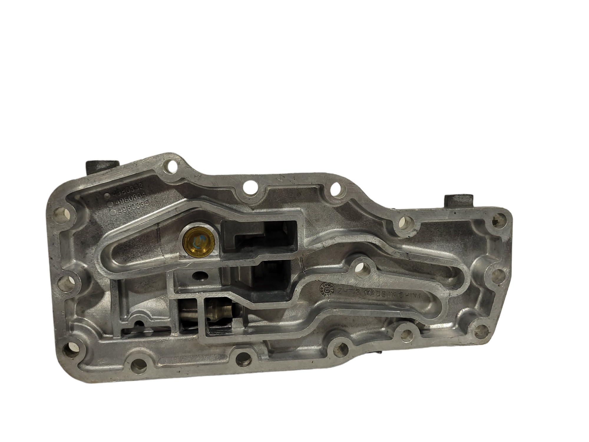 Cabeçote Filtro De Óleo Motor Cummins Isb 4980333 2