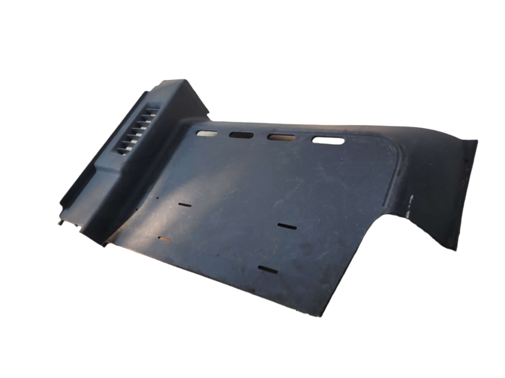 Painel Cabine Direito Scania1893038 3