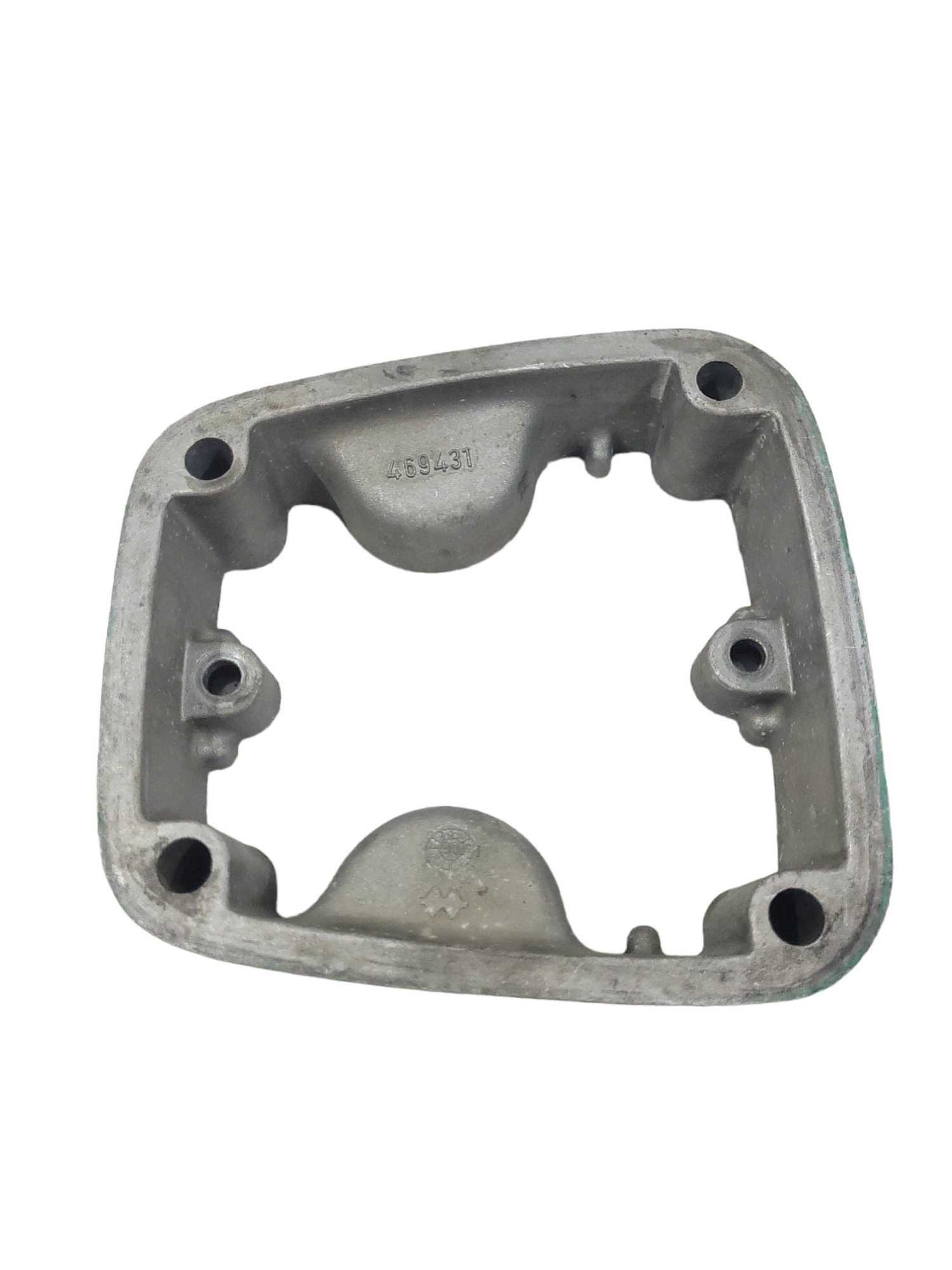 Suporte Tampa Válvula Volvo Nl 469431 2